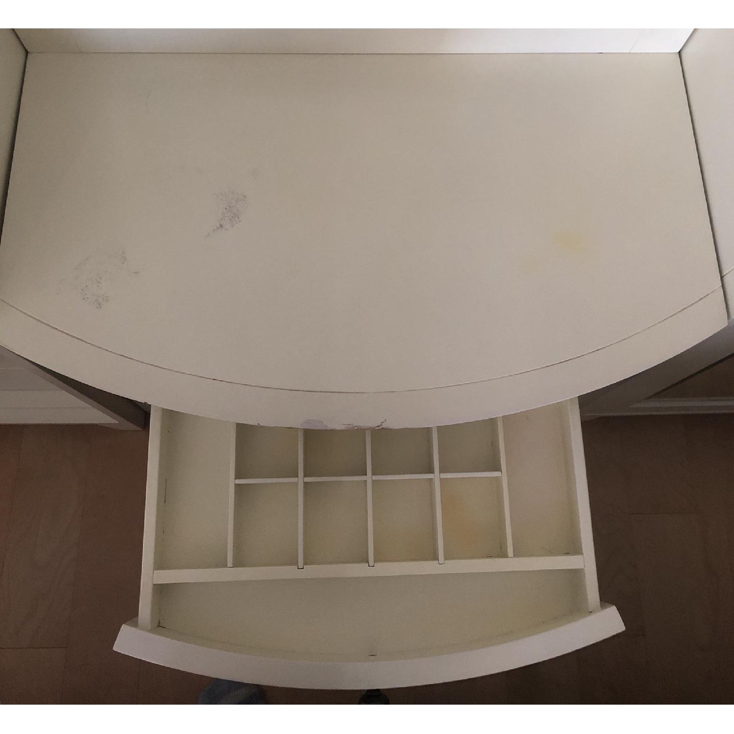 PB Teen Hampton Vanity Tower & Chair Set - image-10