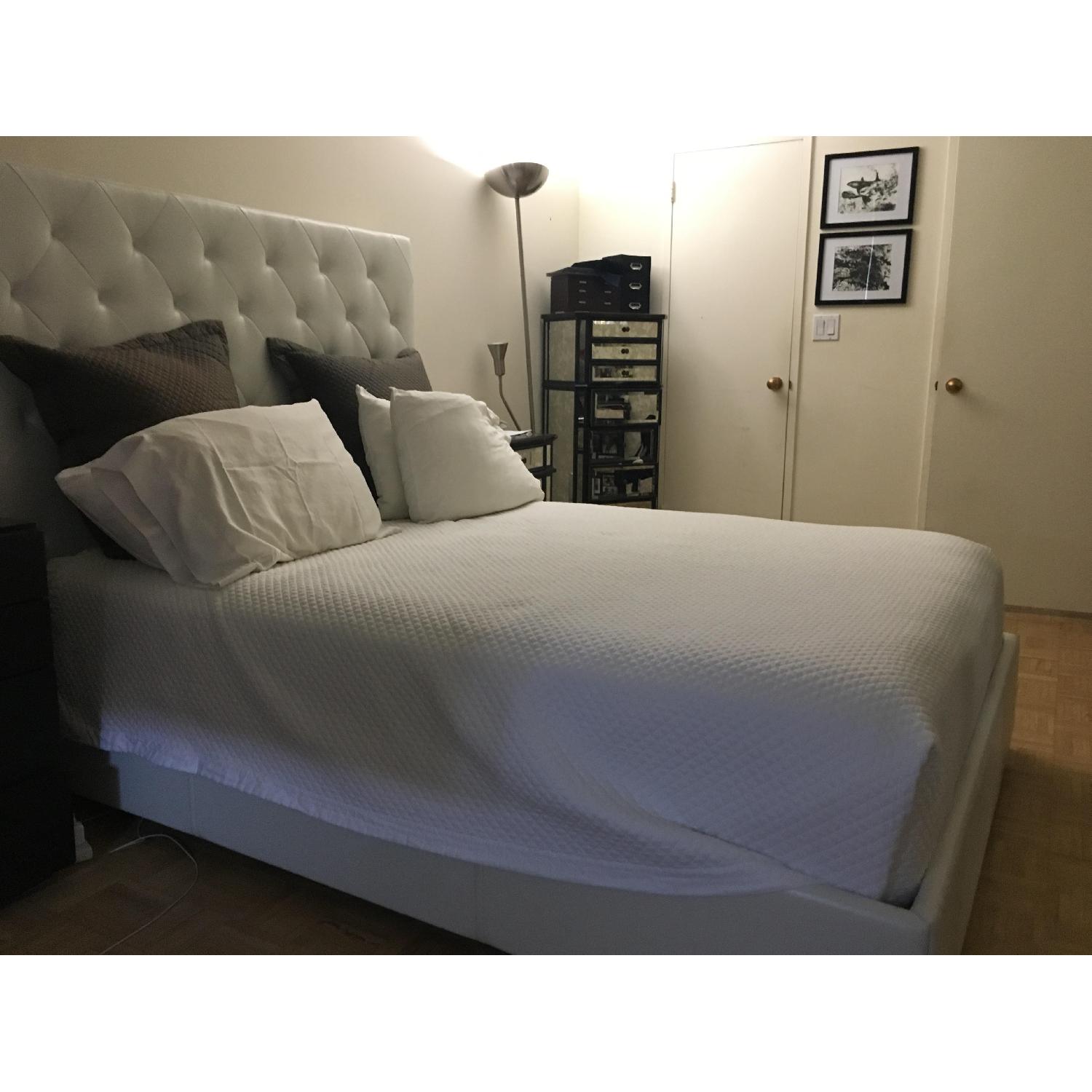 Modani White Leather Tufted Queen Size Bed AptDeco