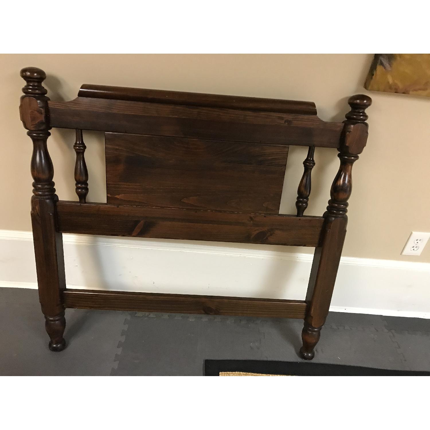 Ethan Allen Twin Headboard & Footboard - image-4