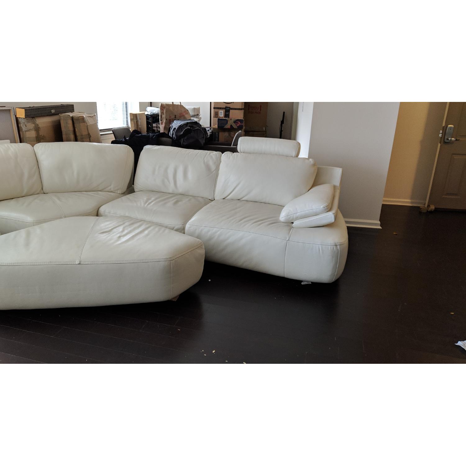 Macy S Off White Leather Sectional Sofa Ottoman Aptdeco