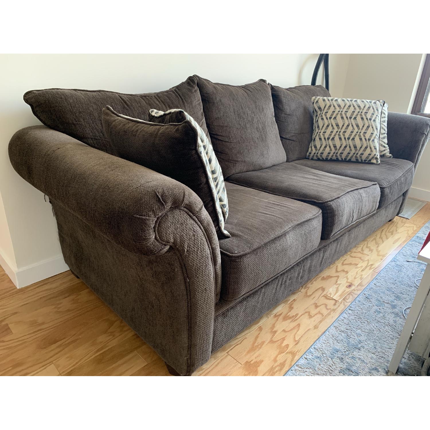 Bob's Charlie Queen Sleeper Sofa - image-3