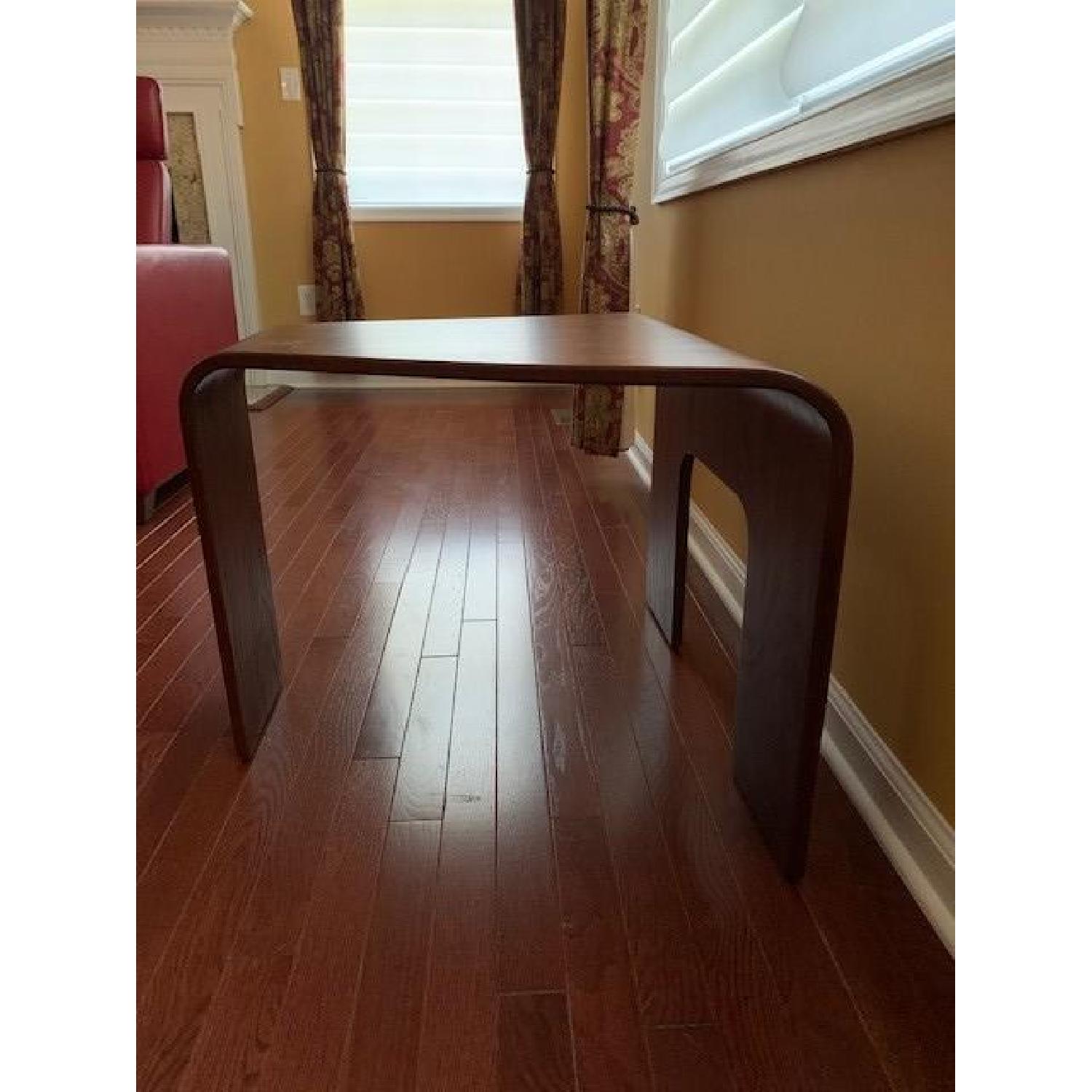 Ekornes Stressless Corner Table in Brown AptDeco