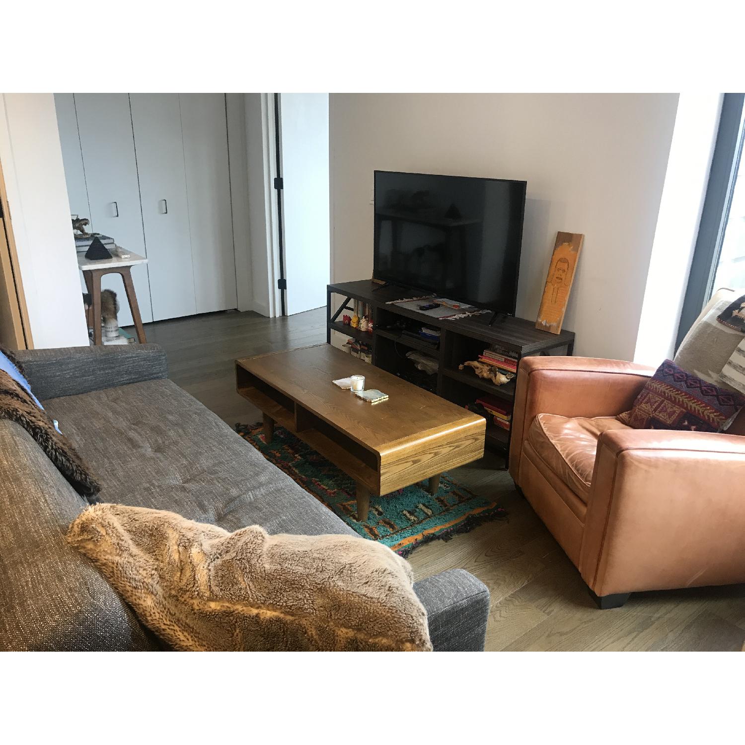 Haven Home Dexter Mid Century Modern Coffee Table - image-7