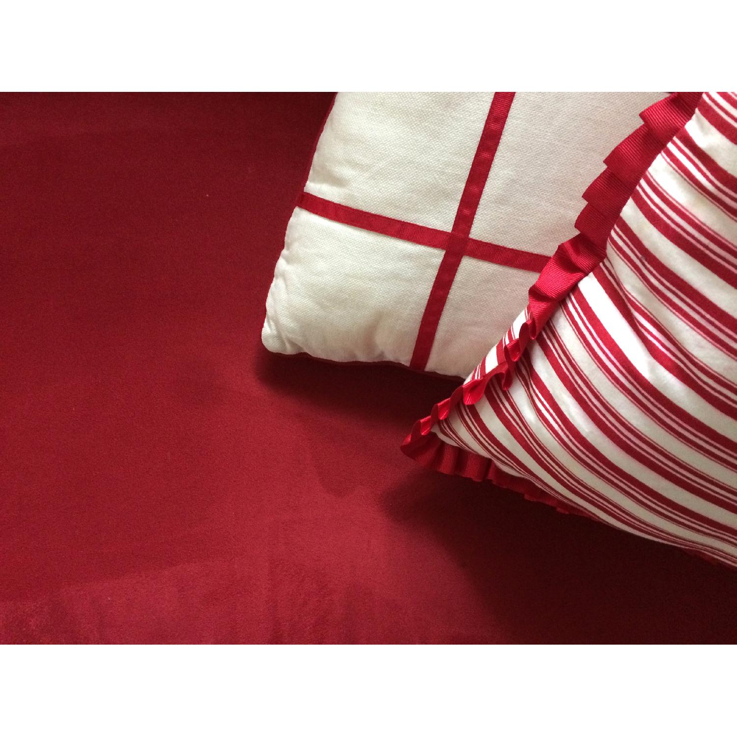 La-Z-Boy Daphne Couch - image-4