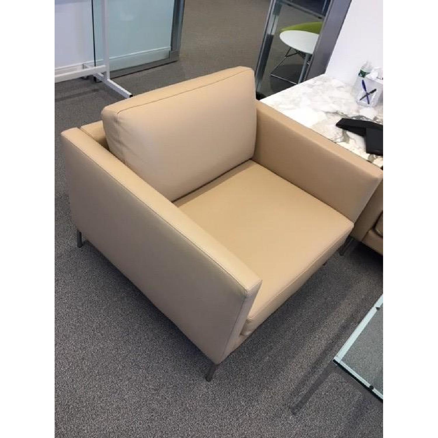 Knoll Divina Lounge Chair - image-4