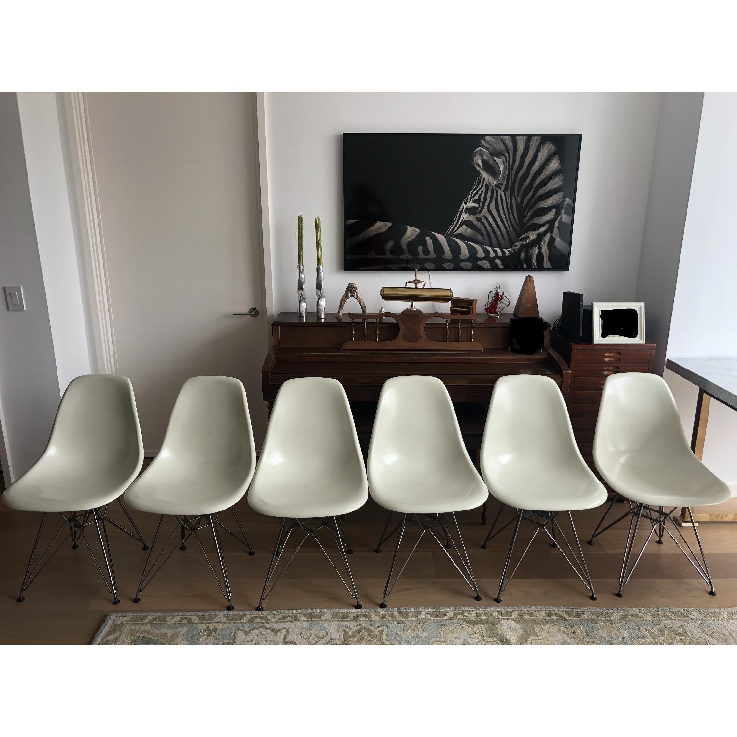 Eames Molded Fiberglass Wire-Base Side Chair - image-2