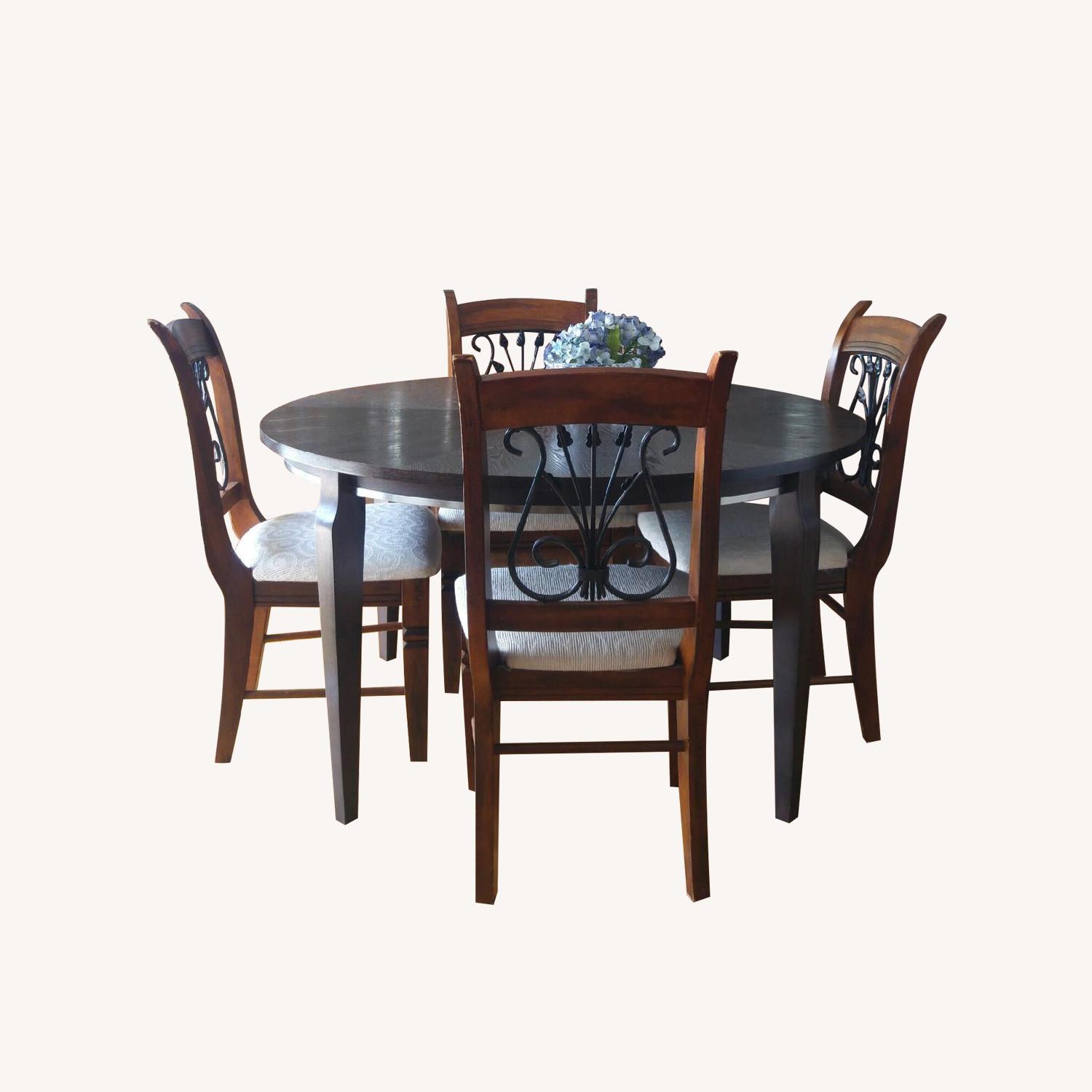 Wood Dining Table w/ 4 Chairs - AptDeco