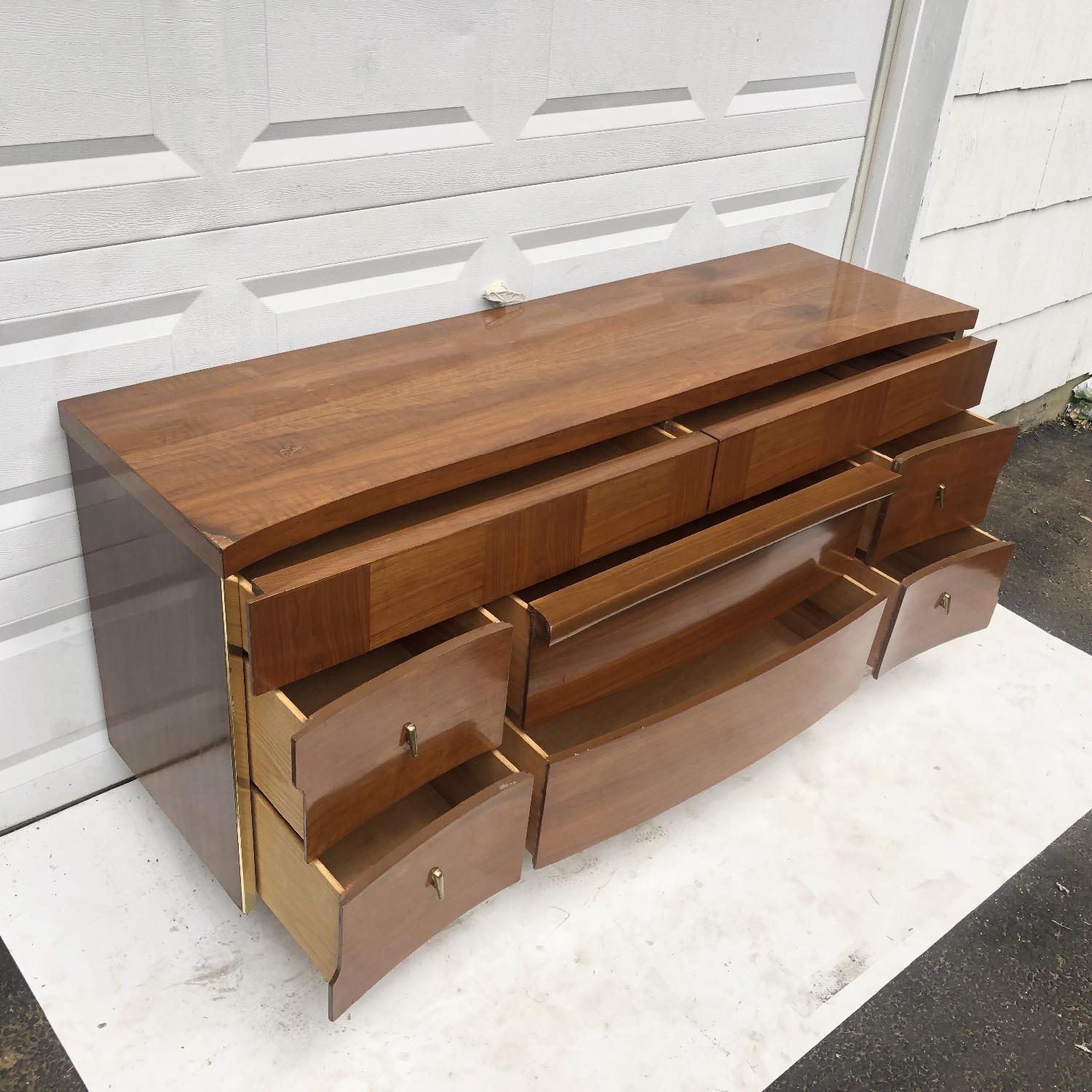 Mid-Century Modern Curved Front Dresser - image-3
