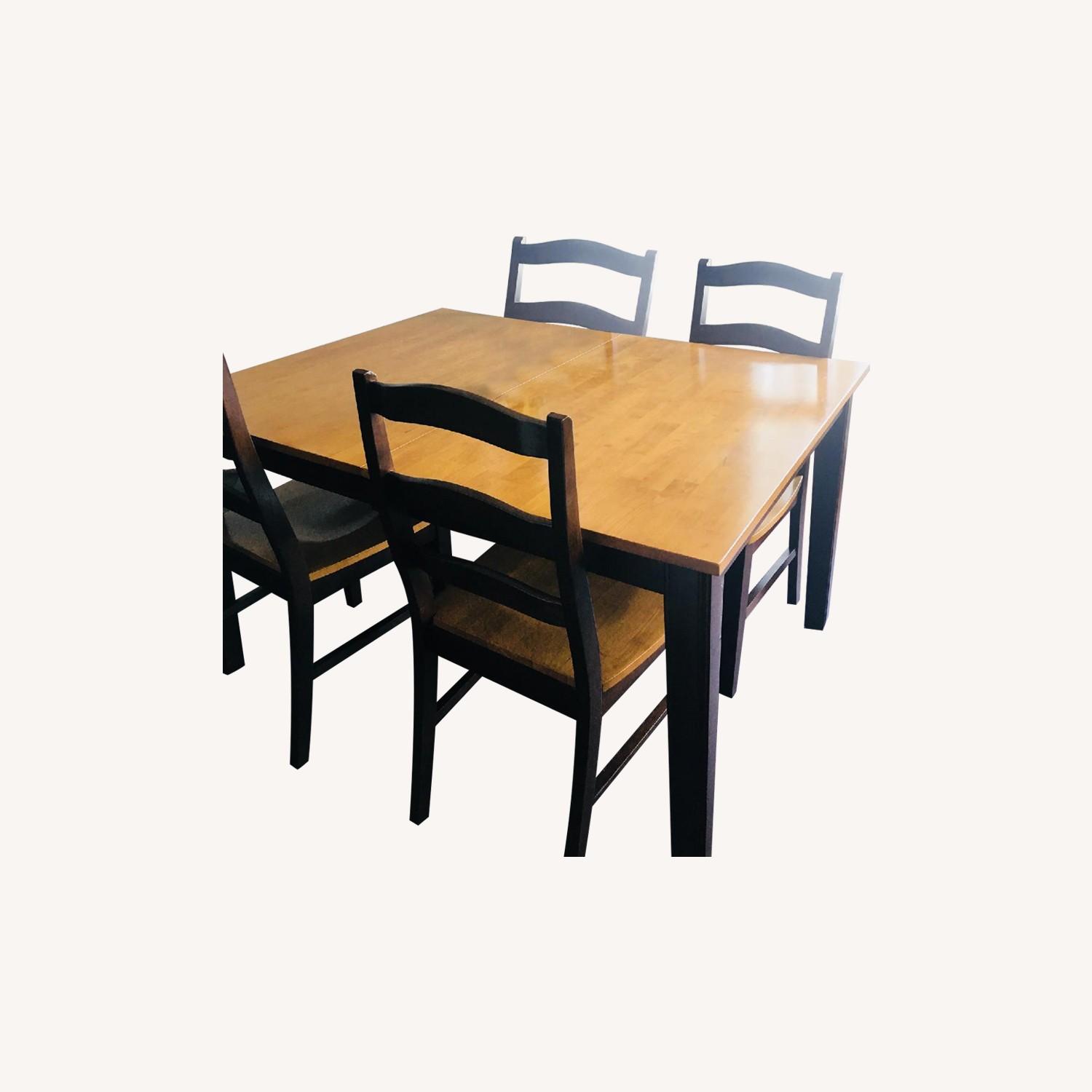 Multi Tone Expandable Wood Dining Table w/ 4 Chairs - AptDeco