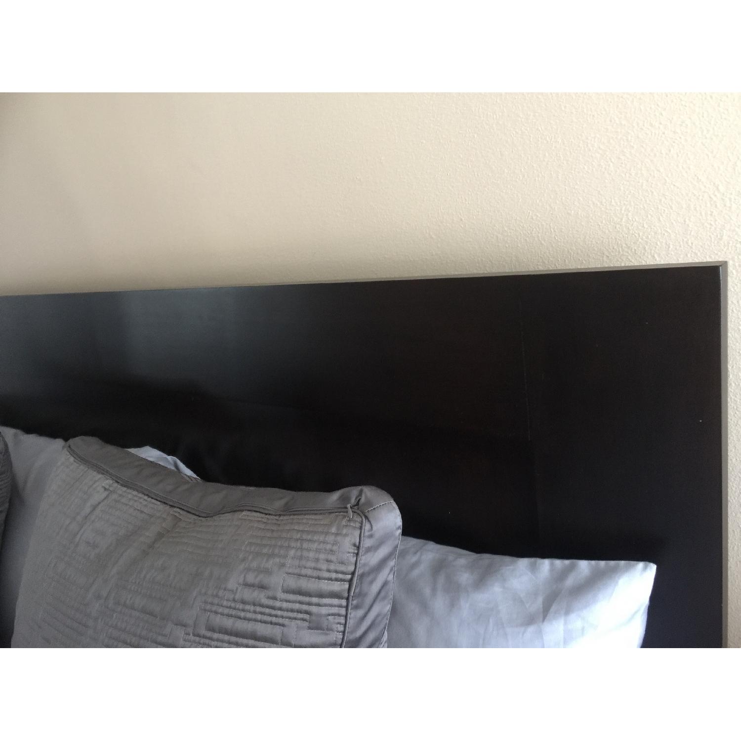 Macys Queen Size Bed - image-8