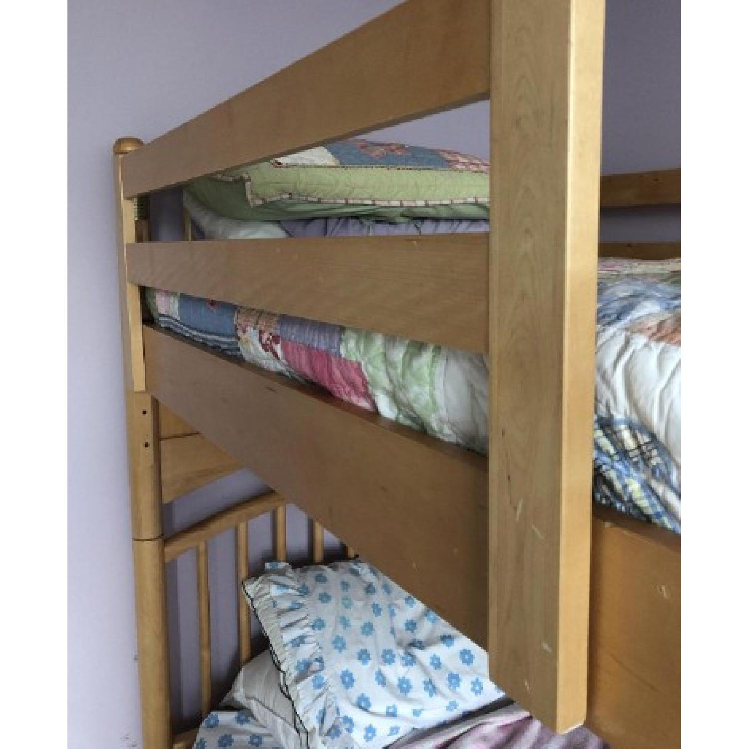 Stanley Furniture Twin Bunk/Un-Bunk Bed w/ Trundle - image-4
