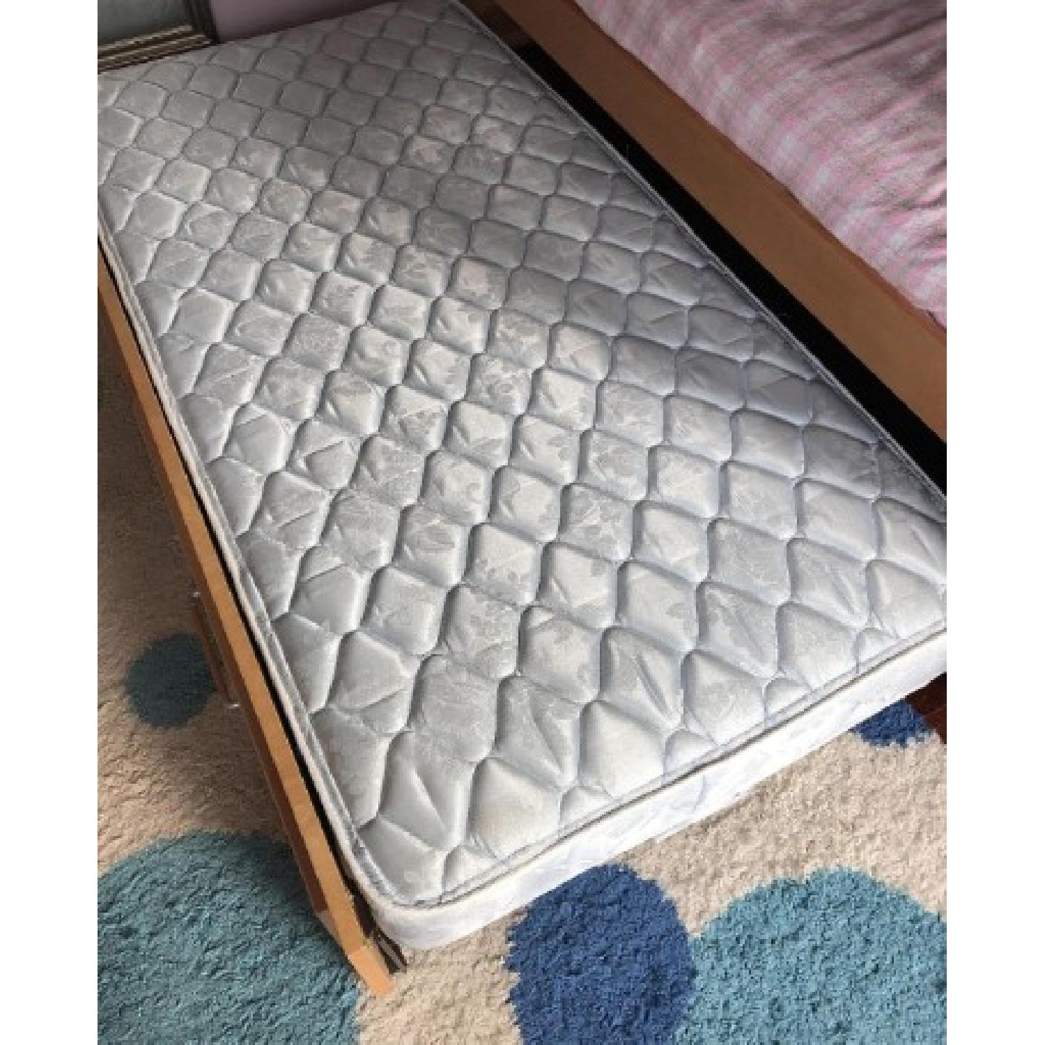 Stanley Furniture Twin Bunk/UnBunk Bed w/ Trundle AptDeco