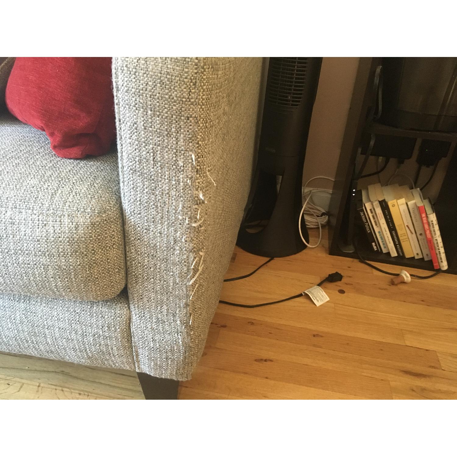 Raymour & Flanigan Finnegan 3-Seater Sofa - image-4