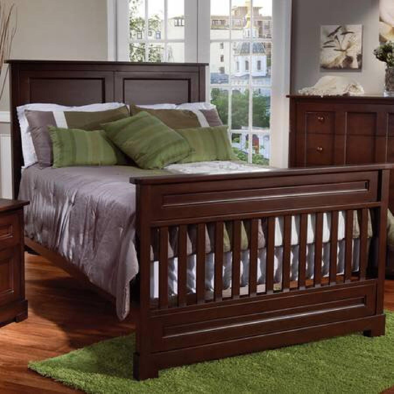 Pali Design Aria Forever Crib w/ Conversion Kit AptDeco