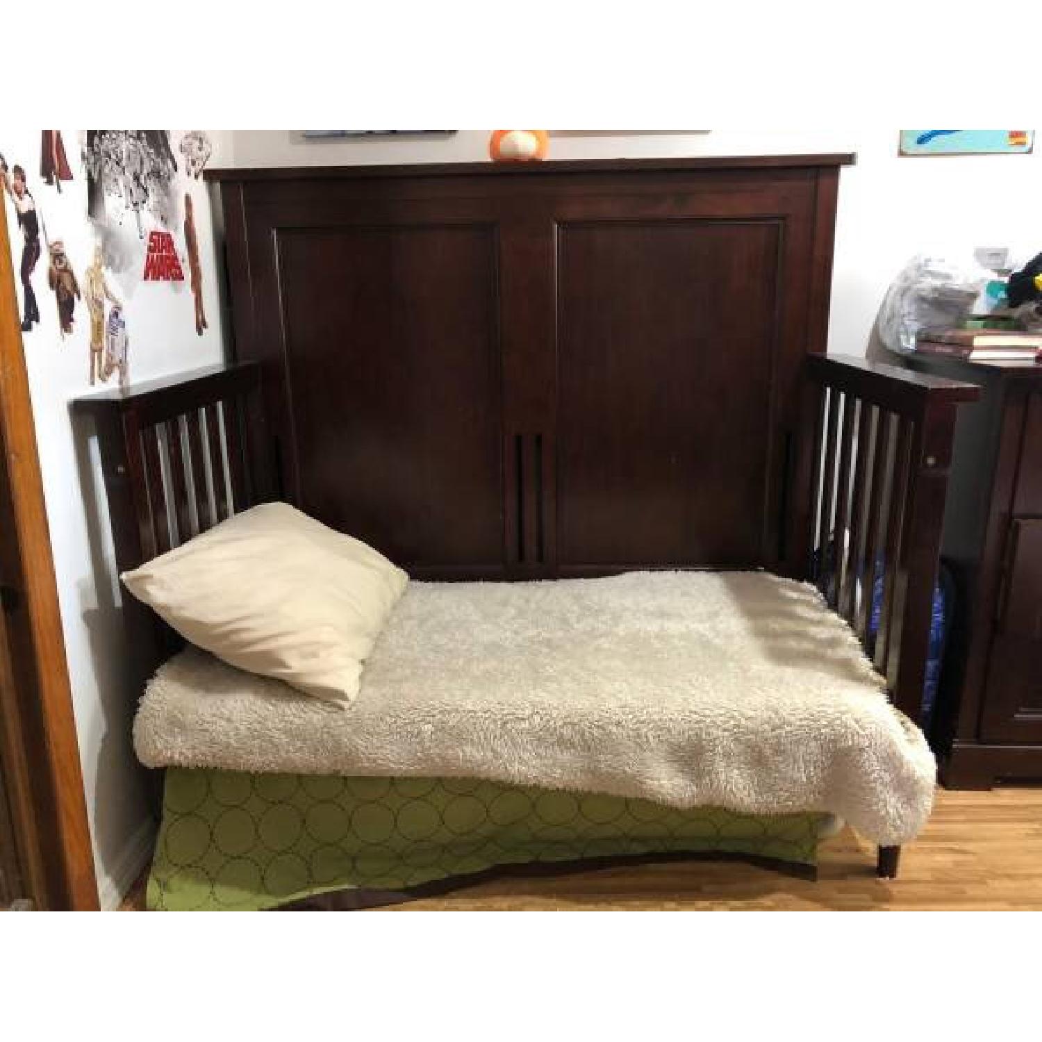 Pali Design Aria Forever Crib w/ Conversion Kit AptDeco