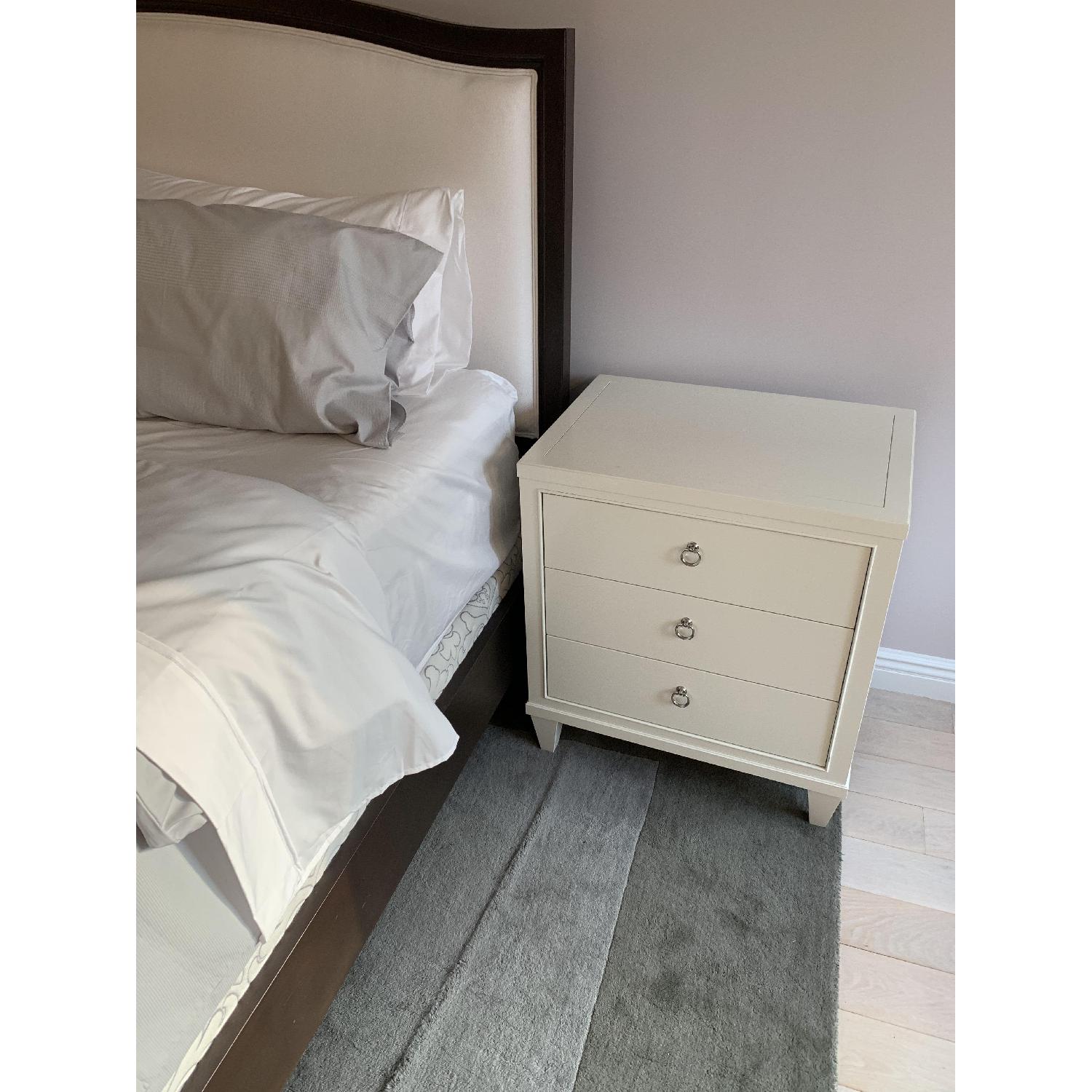 Ethan Allen Heston Nightstands/Bedside Tables AptDeco