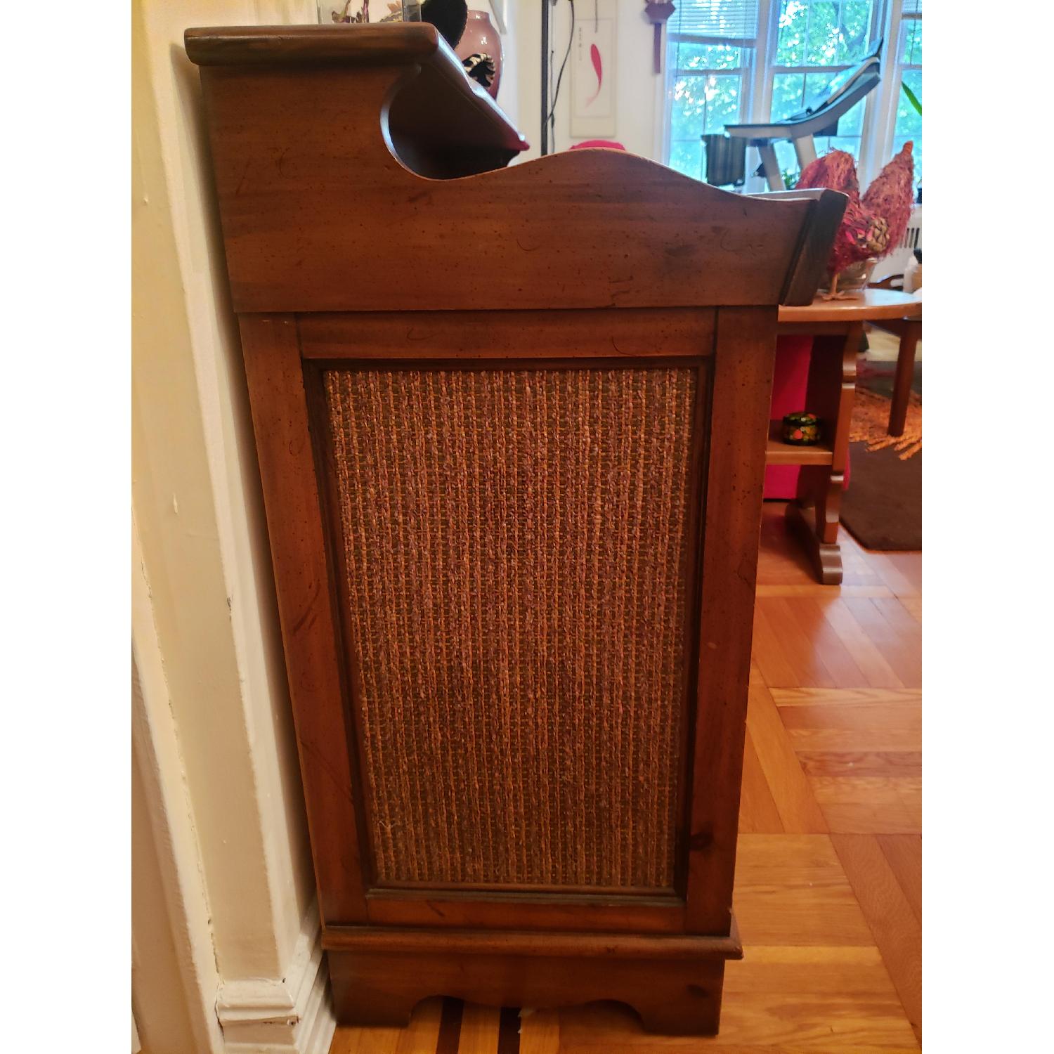 Vintage Magnavox Stereo Console - image-3