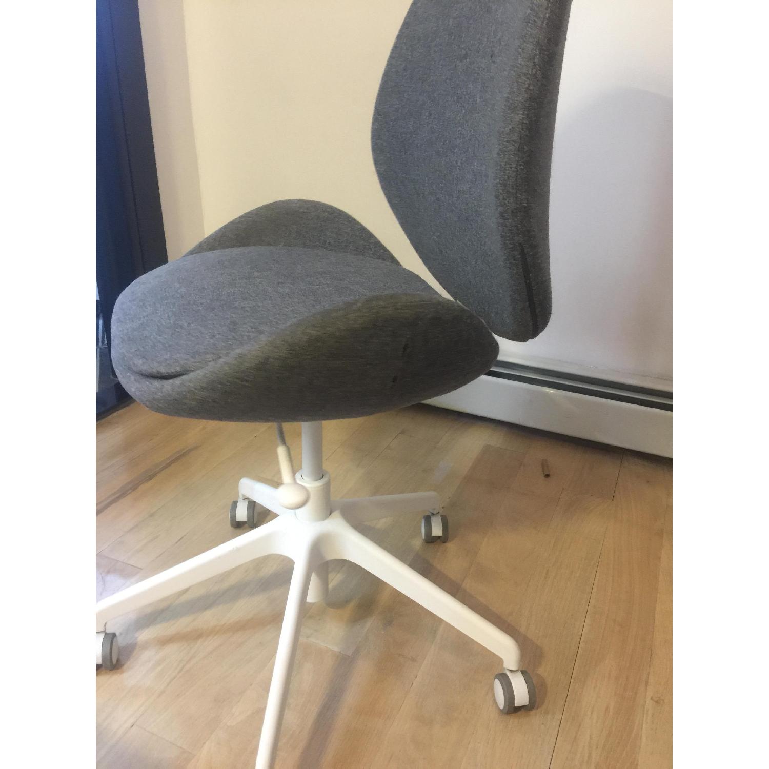 Ikea Desk Chair AptDeco