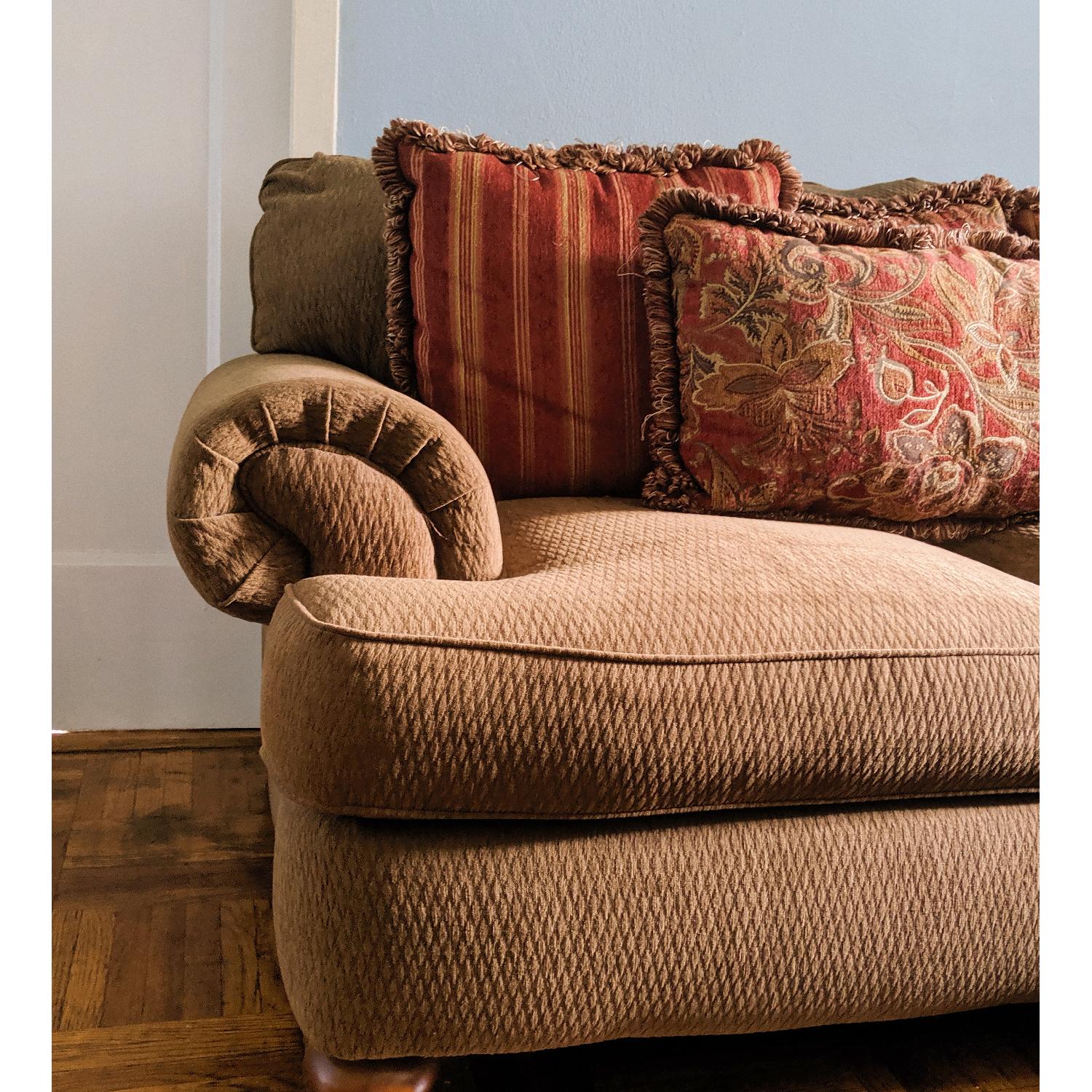 Jackson Furniture Vintage Style Belmont 2 Seat Sofa AptDeco