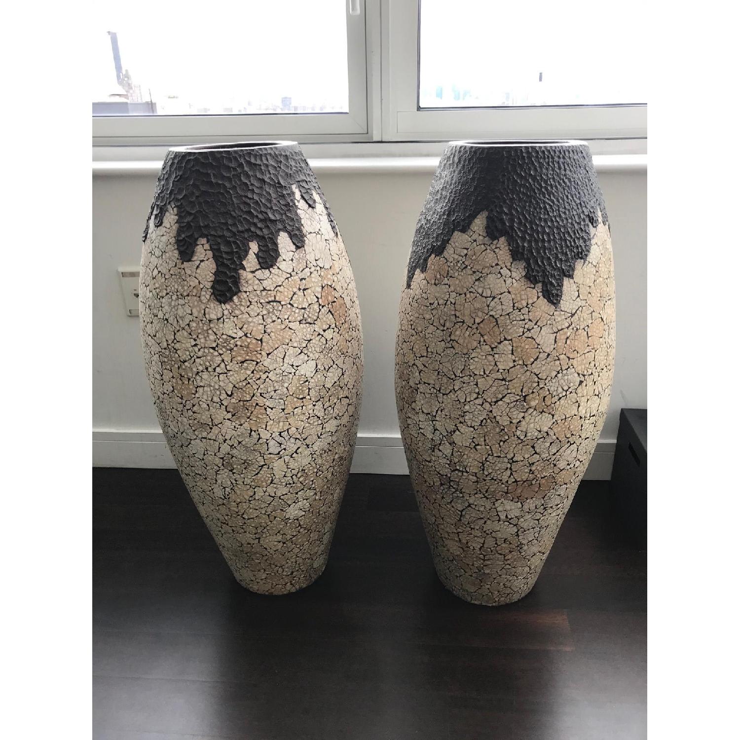 Ceramic Eggshell Vases - image-1