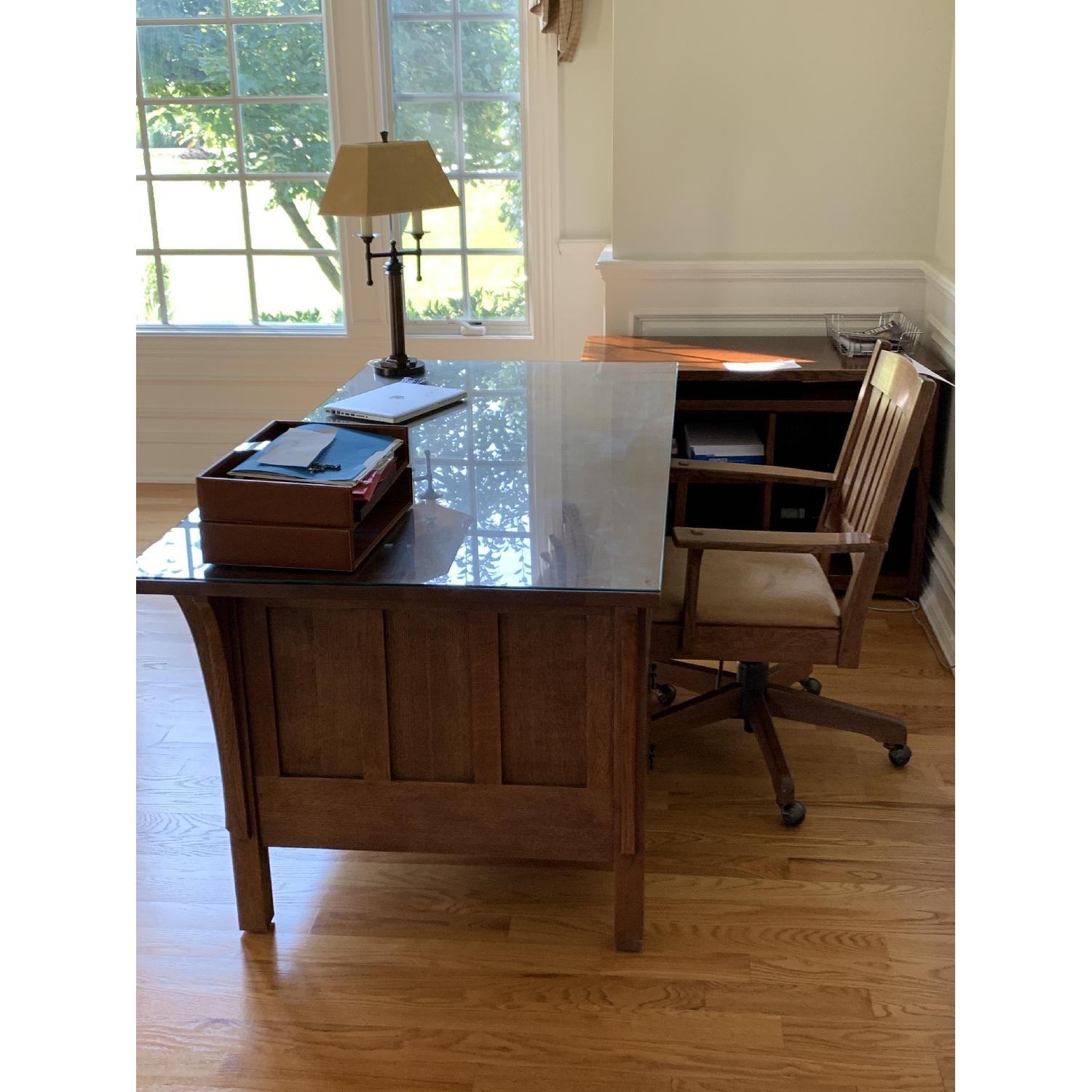 Stickley Executive Desk & Chair AptDeco