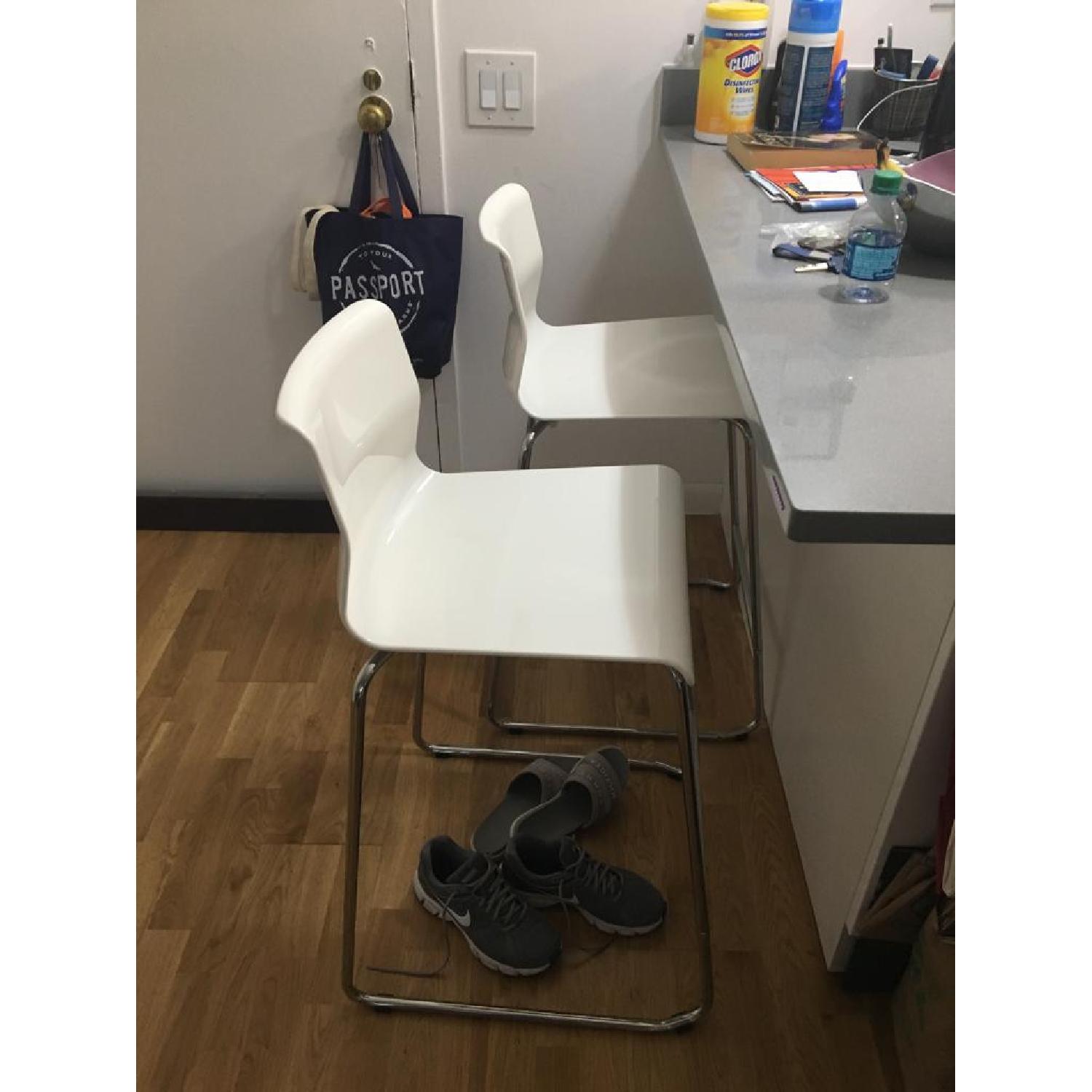 Ikea Glenn White Bar Stools AptDeco