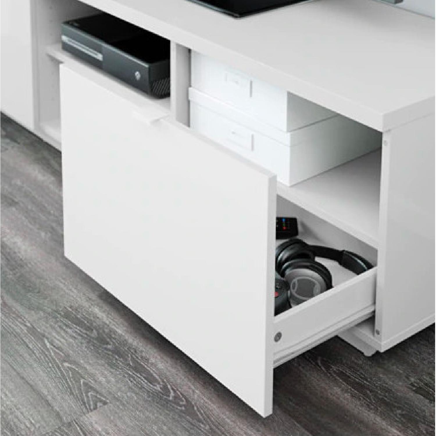 Ikea White Lacquered Media AptDeco