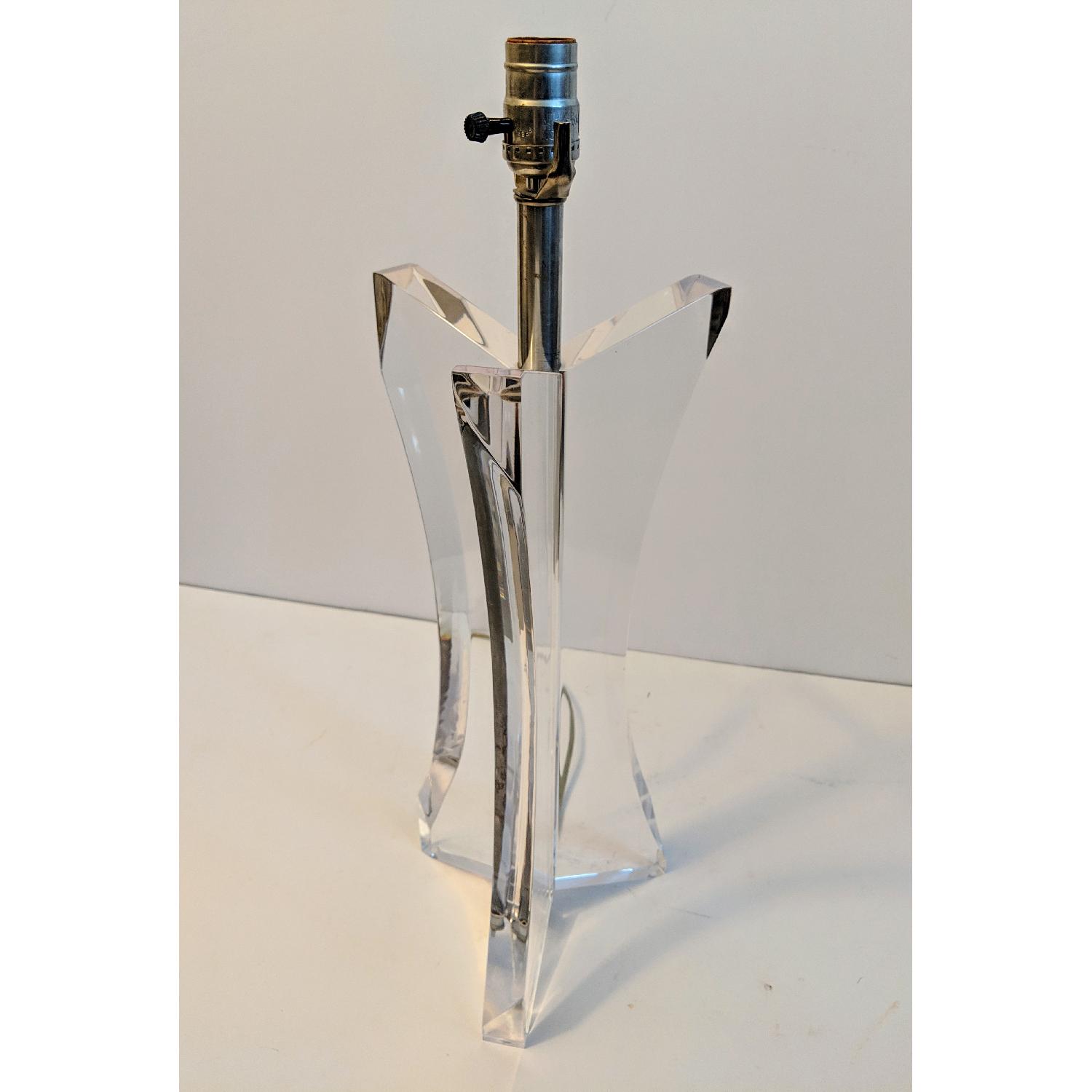 1980s Modern Large Lucite Lamp - image-1