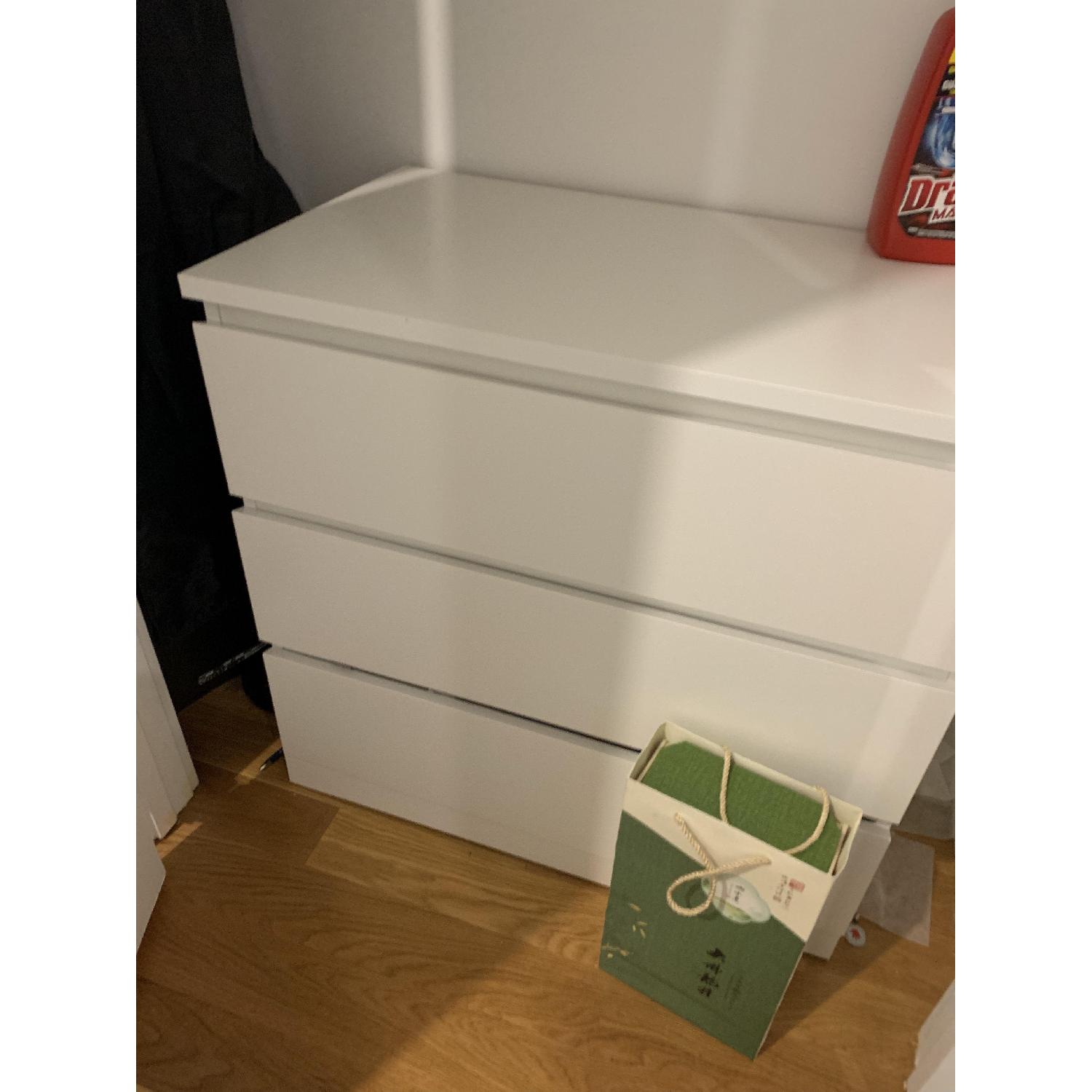 Ikea Malm 3-Drawer Dresser (White) - image-2