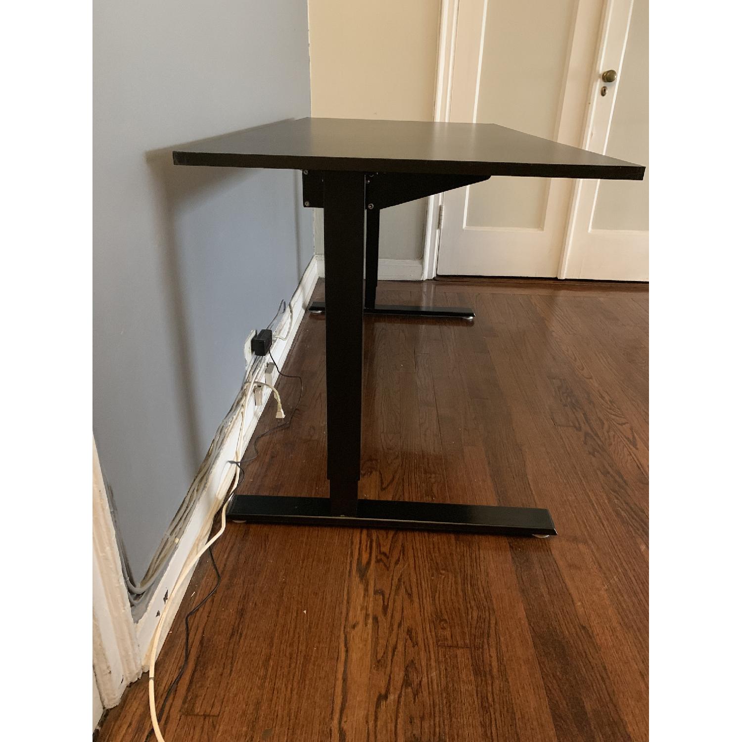 Humanscale Sit/Stand Floating Desk - image-3