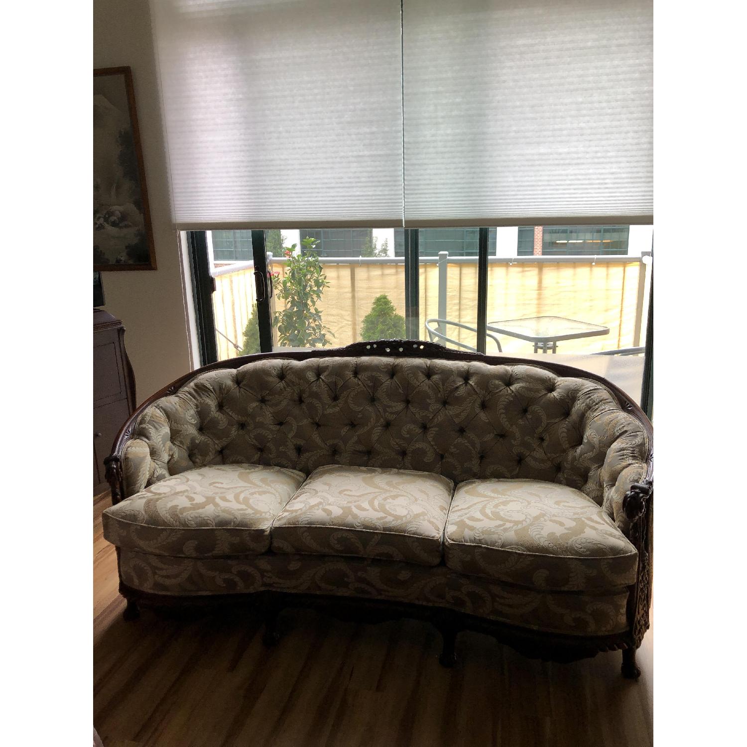 Antique 3 Seater Sofa - image-1