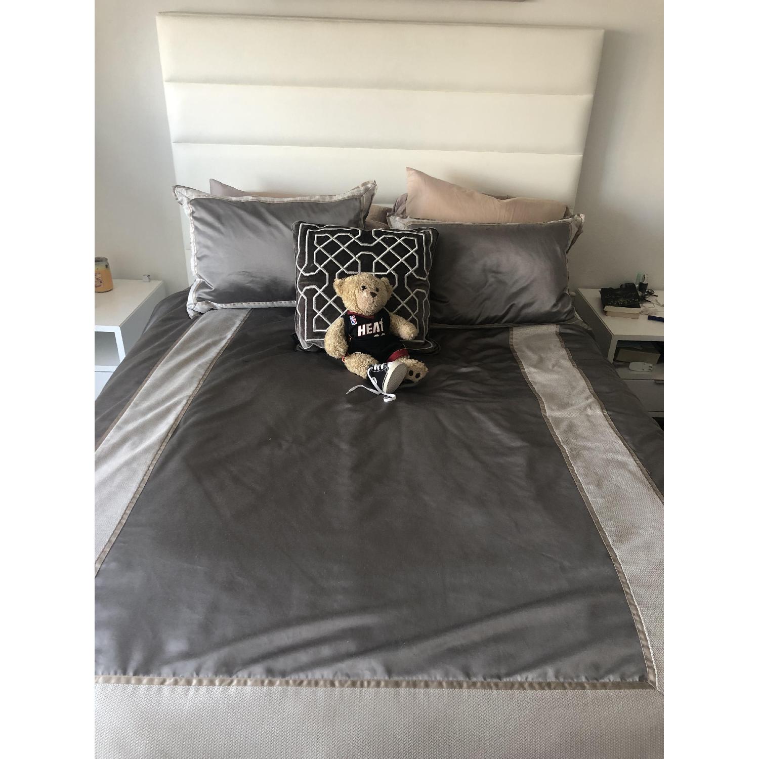 Modani Tempo Queen Storage Bed - image-3