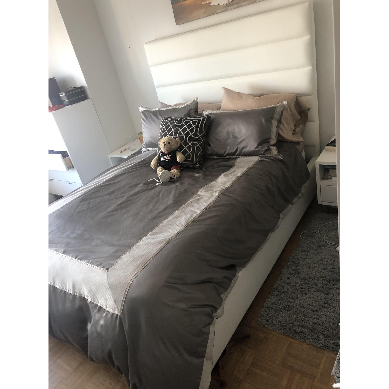 Modani Tempo Queen Storage Bed - image-4