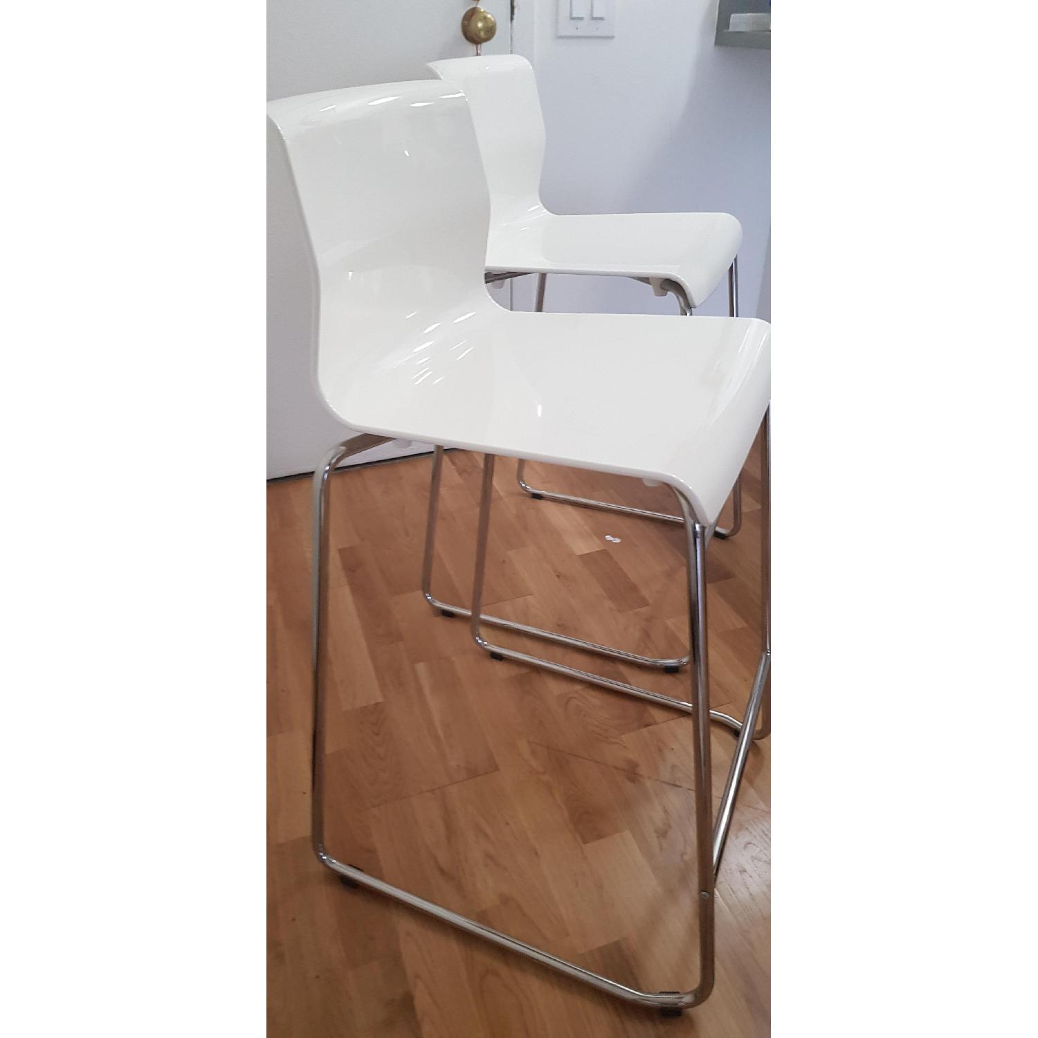 Ikea Extendable Dining Table w/ 2 Barstools & 4 Chairs - image-4