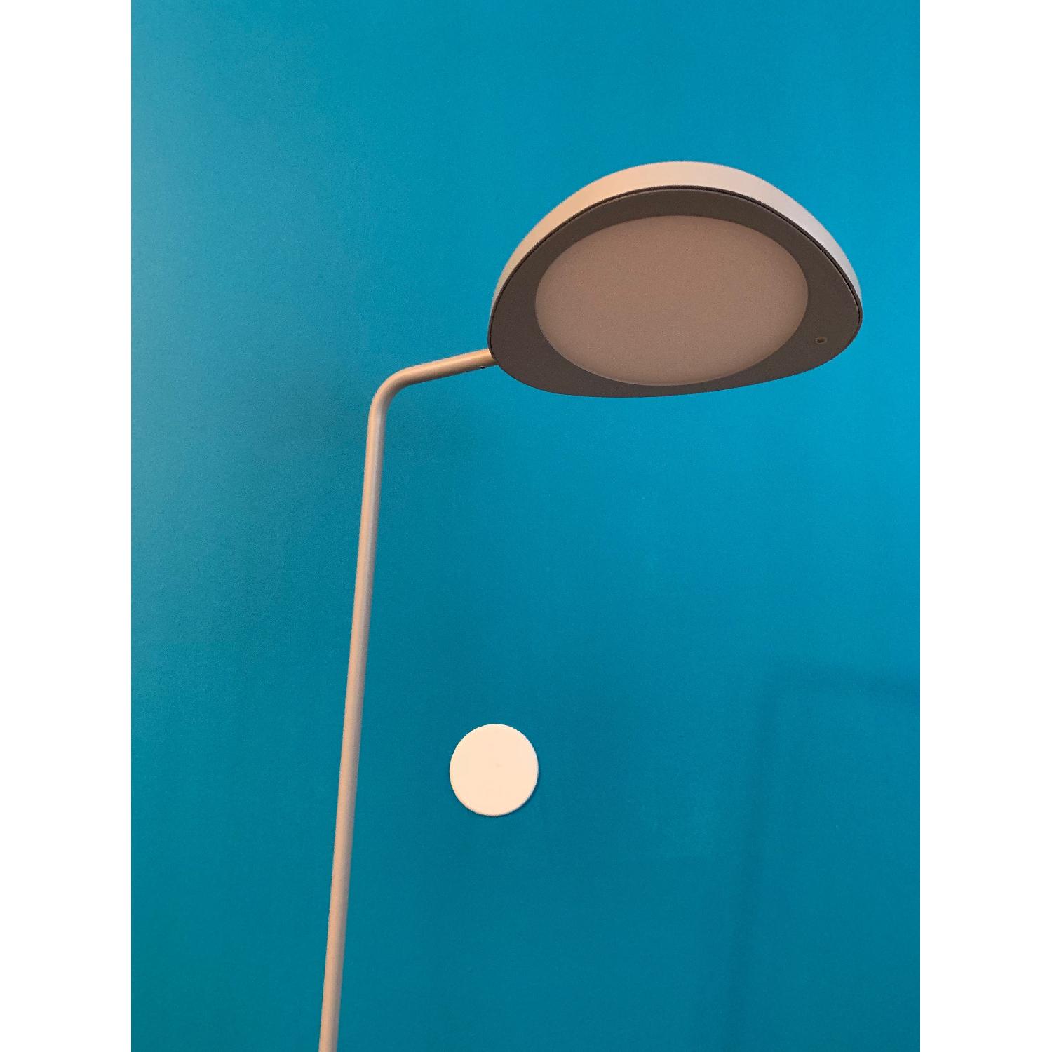 Muuto Leaf Floor Lamp in Grey - image-3