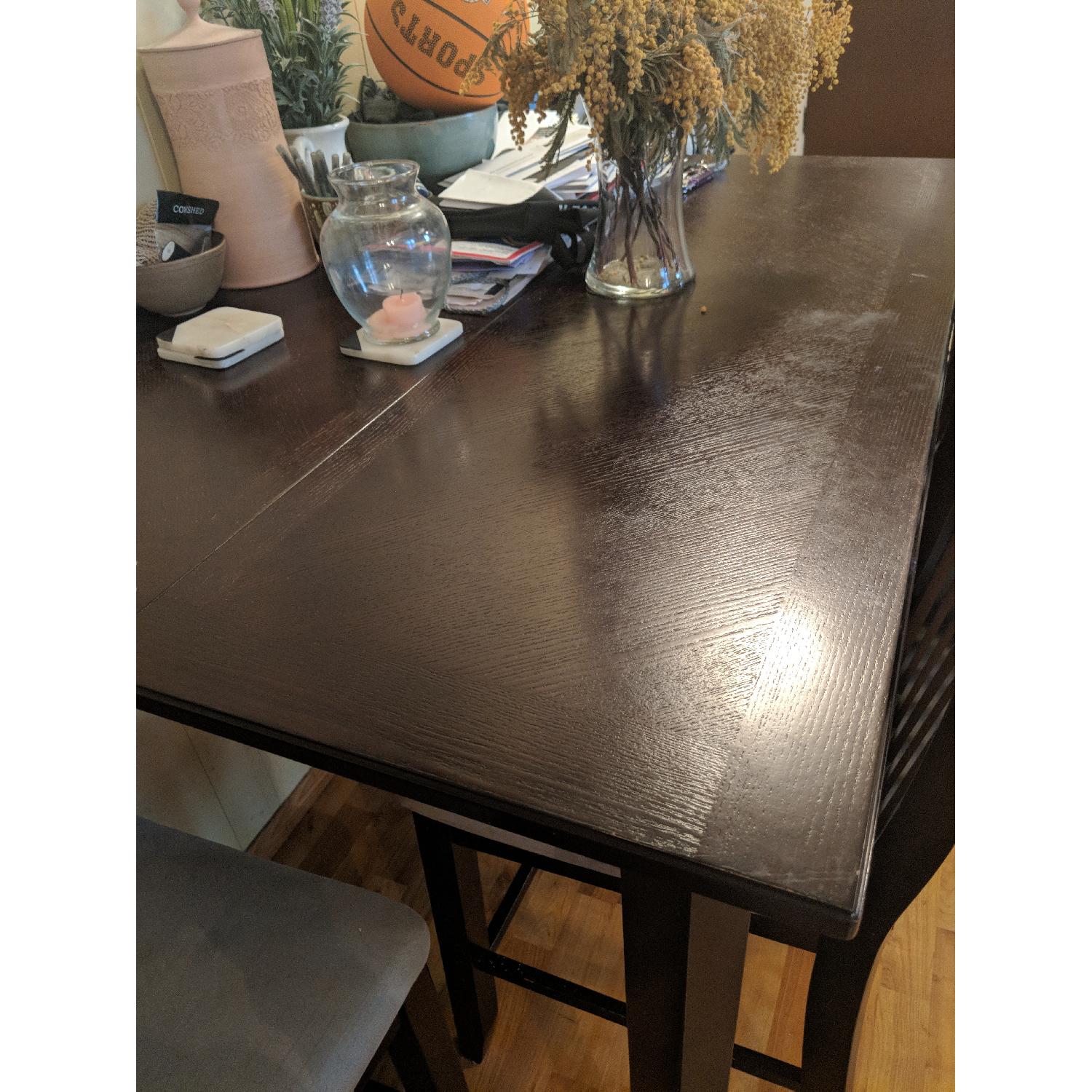 Steve Silver Co. Dining Table w/ 4 Upholstered Chairs - image-2