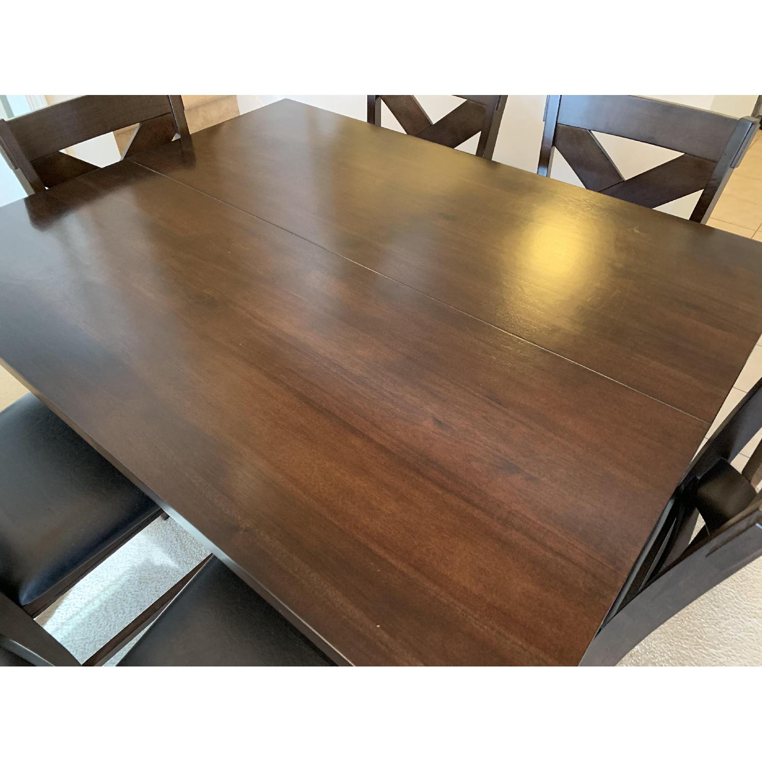 Bobs X-Factor Pub Table w/ 6 Chairs - image-3