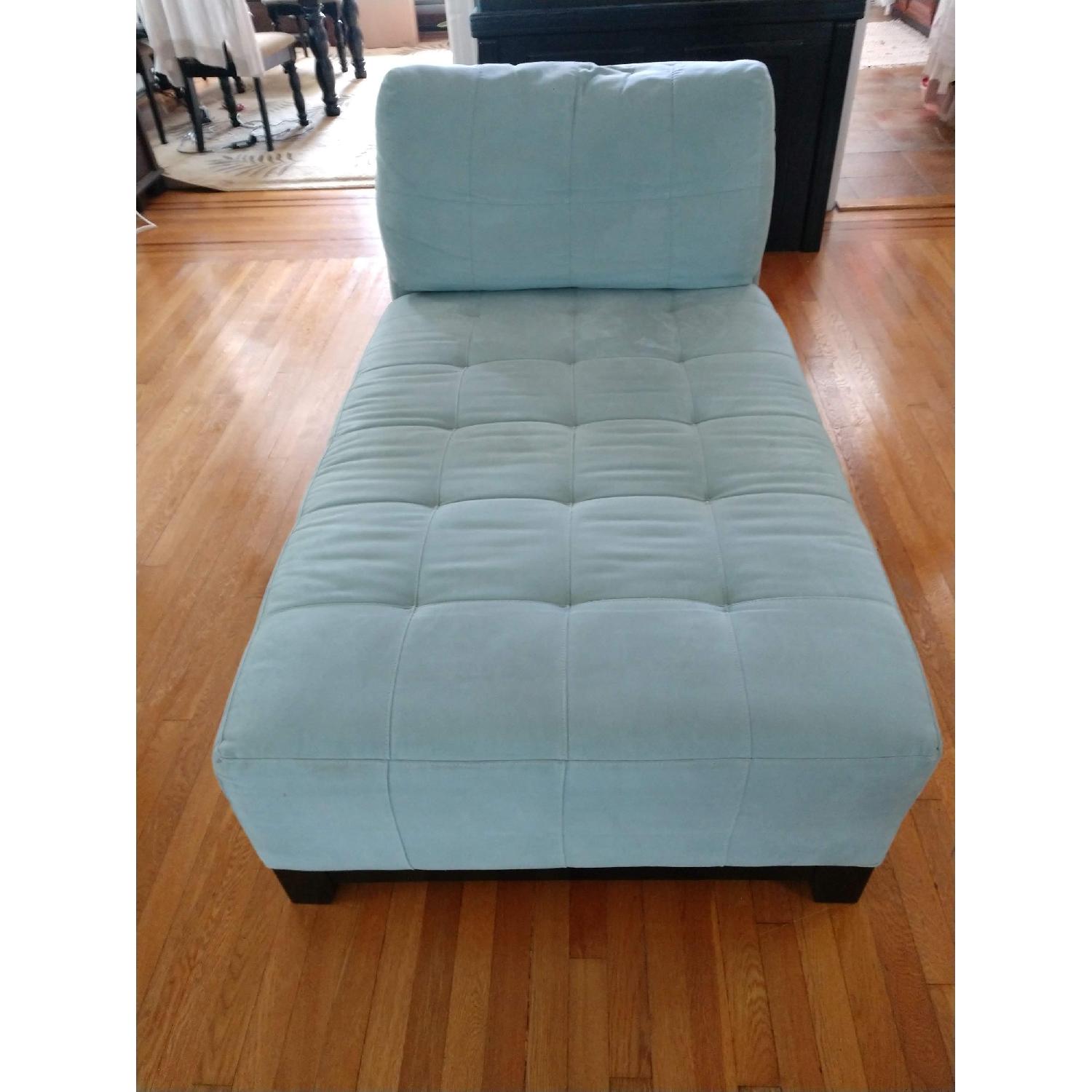 Raymour & Flanigan Fontana Chaise Lounge - image-1