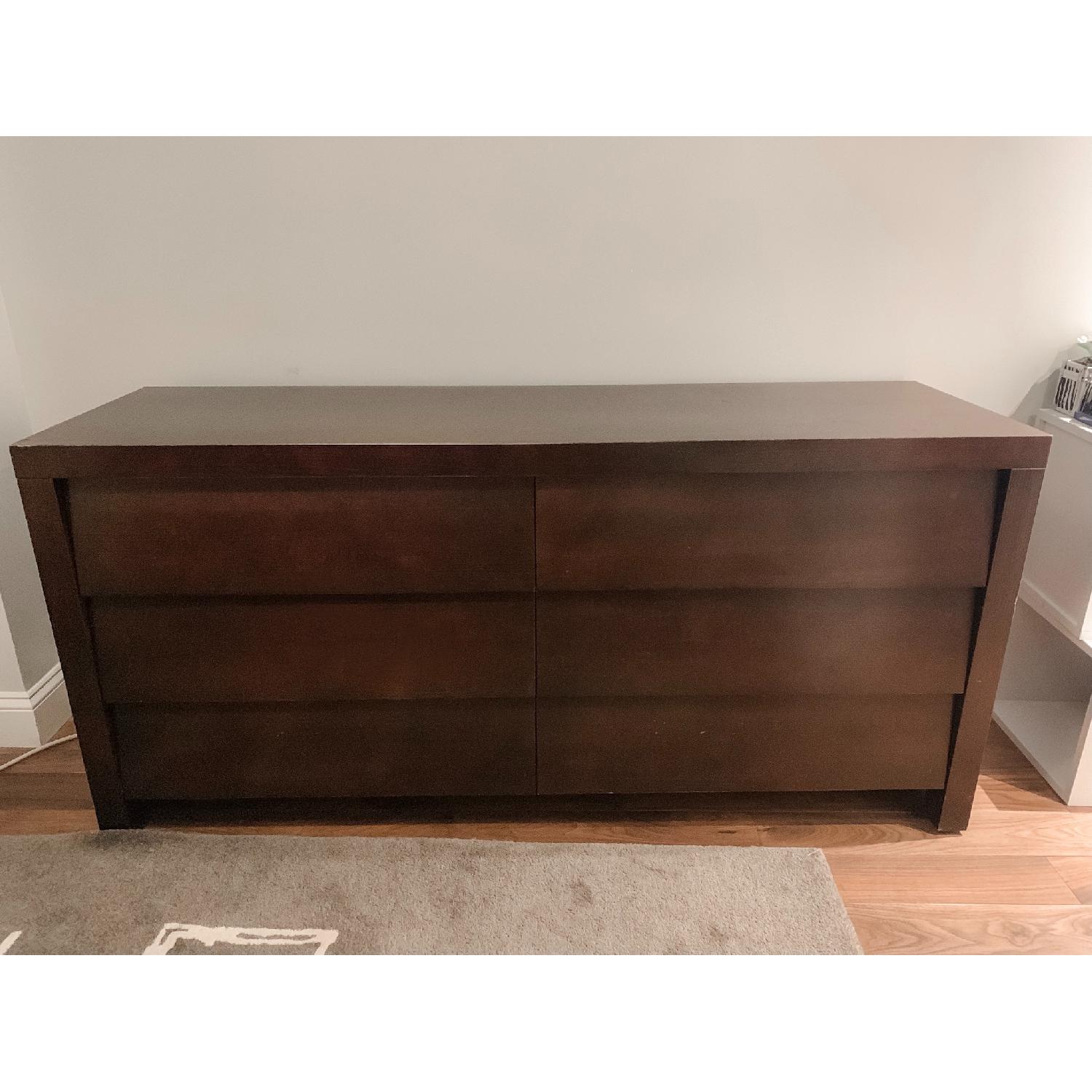 Ethan Allen Morgan Dresser - image-8