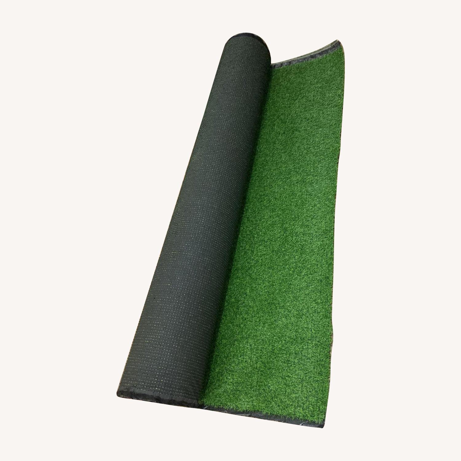 Astroturf Fake Grass - image-0