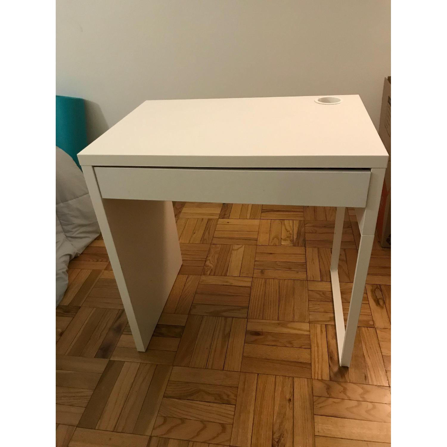Ikea Micke White Basic Desk - image-1