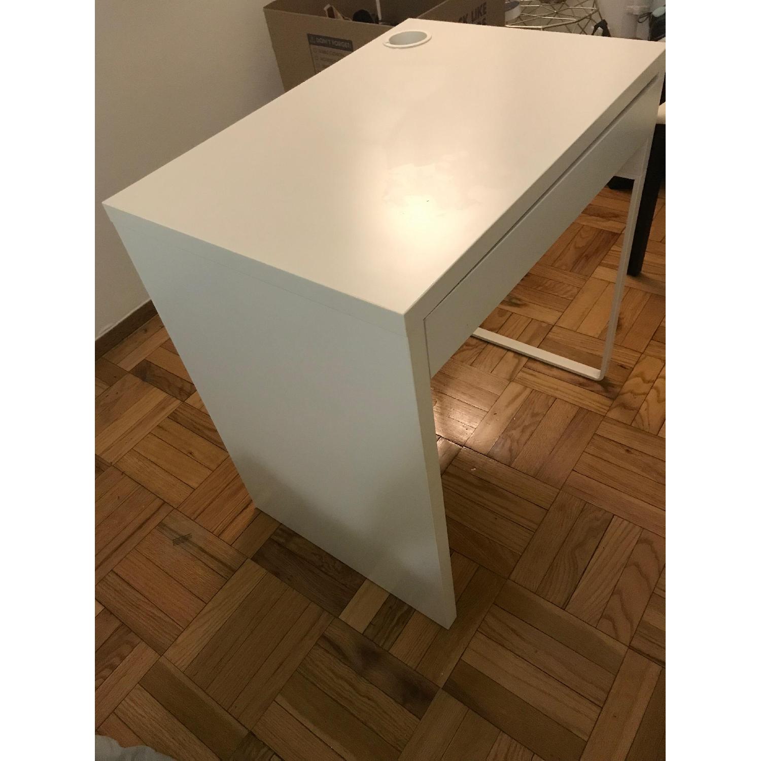 Ikea Micke White Basic Desk - image-2