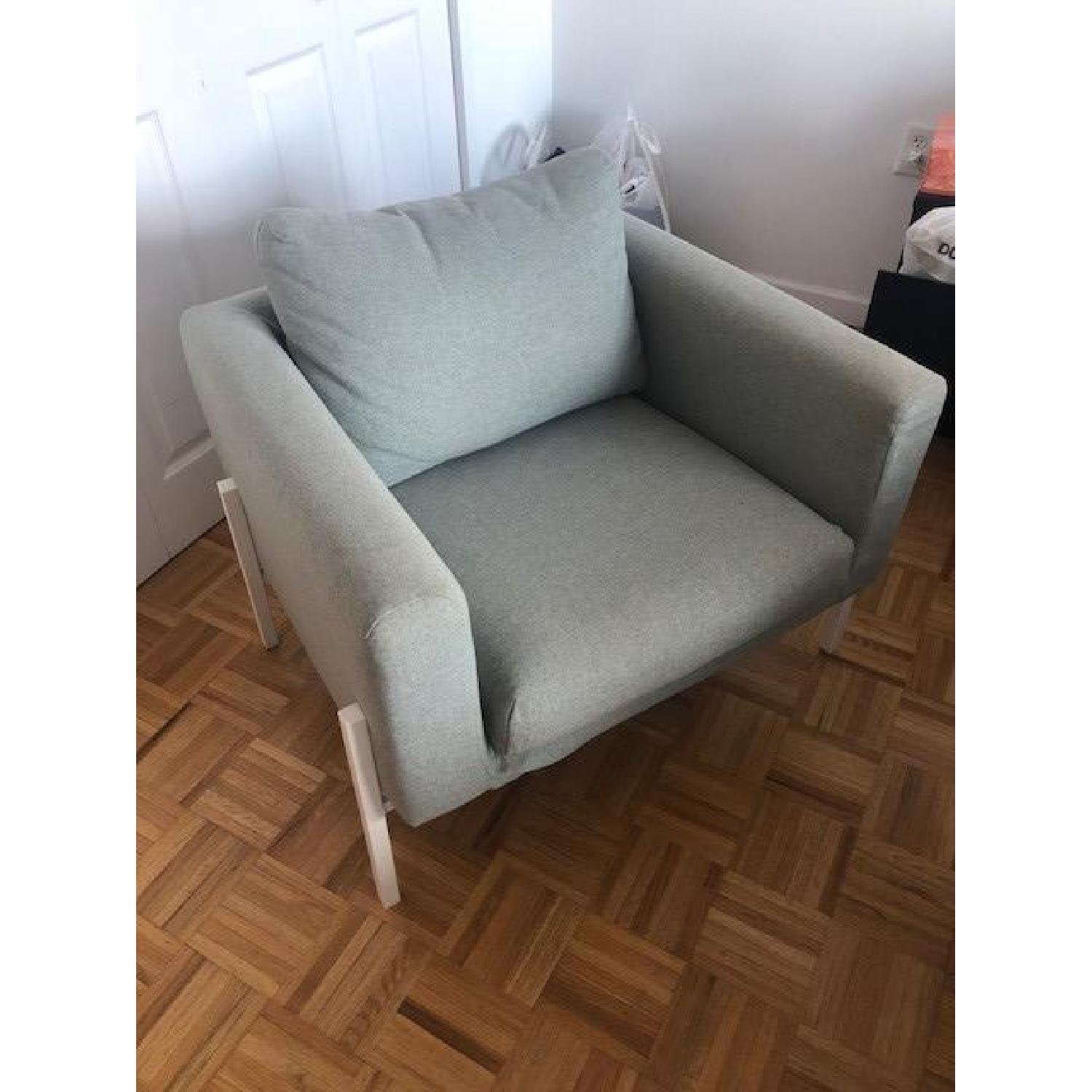 Ikea Koarp Arm Chair in Light Green Color - image-2