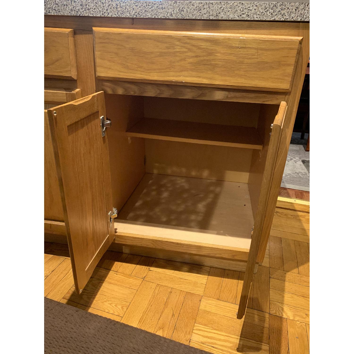 Kitchen Island w/ 2 Chairs - image-4