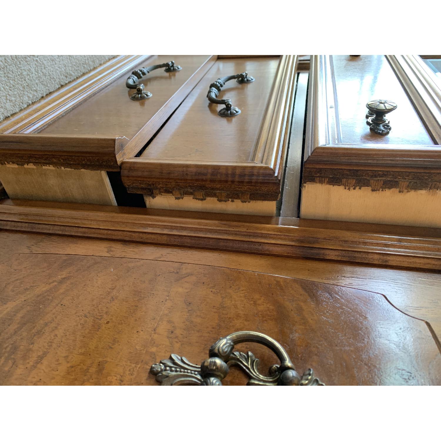 Bernhardt Vintage China Cabinet - image-4