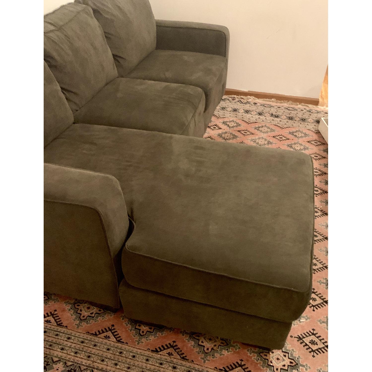 Arachne Reversible Sectional Sofa - image-4