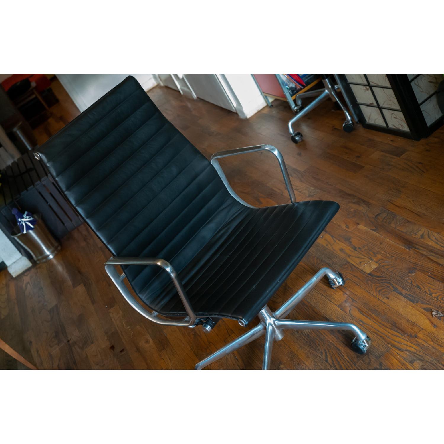 Eames Aluminum Group Executive Chair - image-6