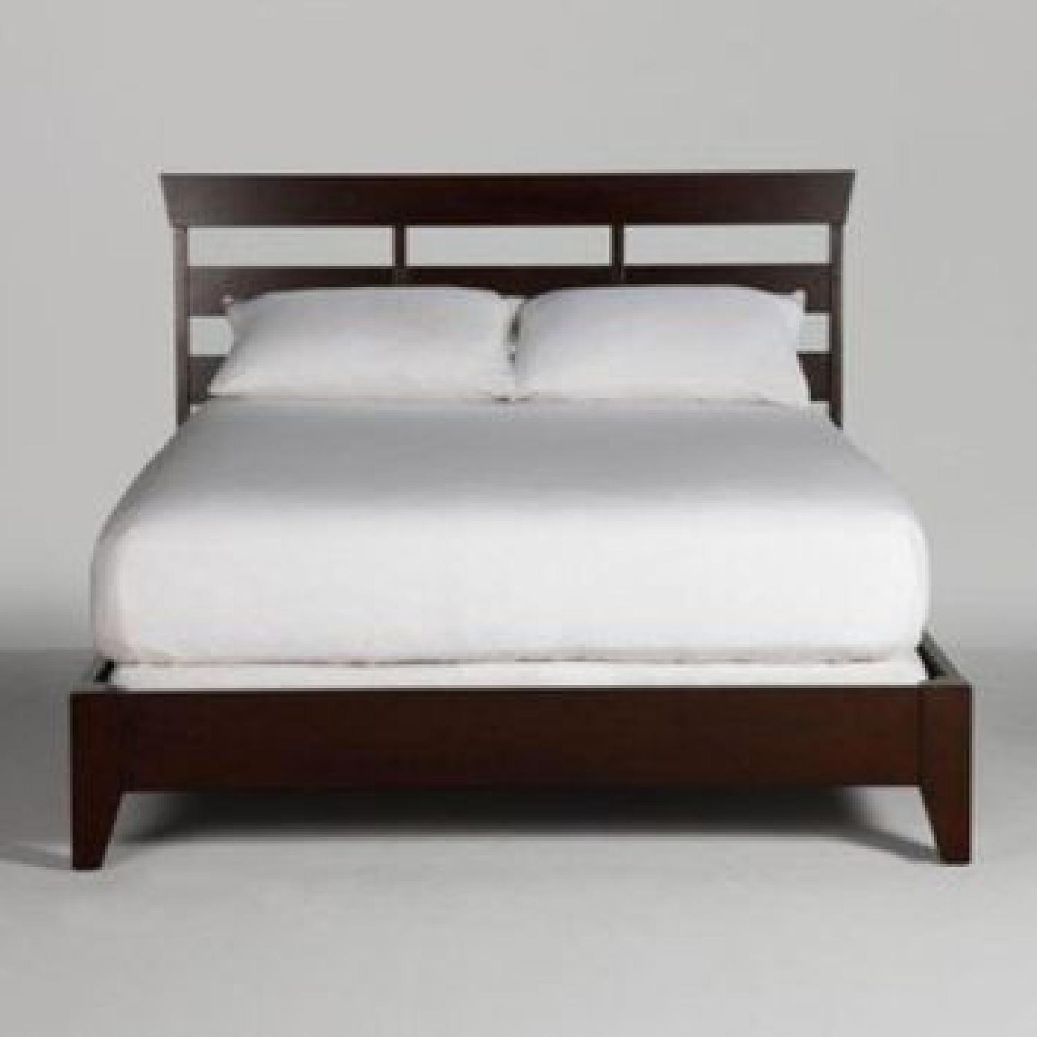 Ethan Allen Horizon Queen Size Lotus Bed - image-6