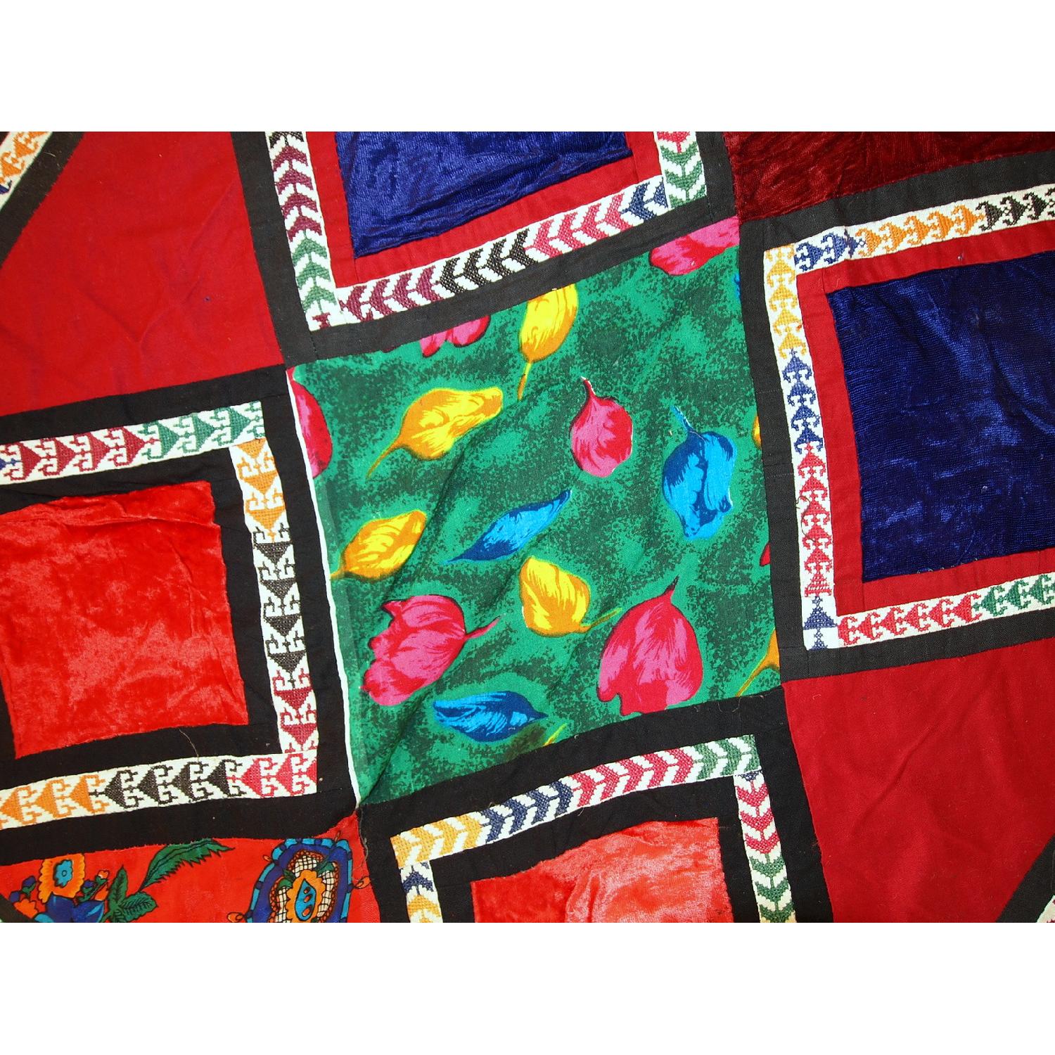 Handmade Vintage Uzbek Suzani Patchwork Rug - image-5