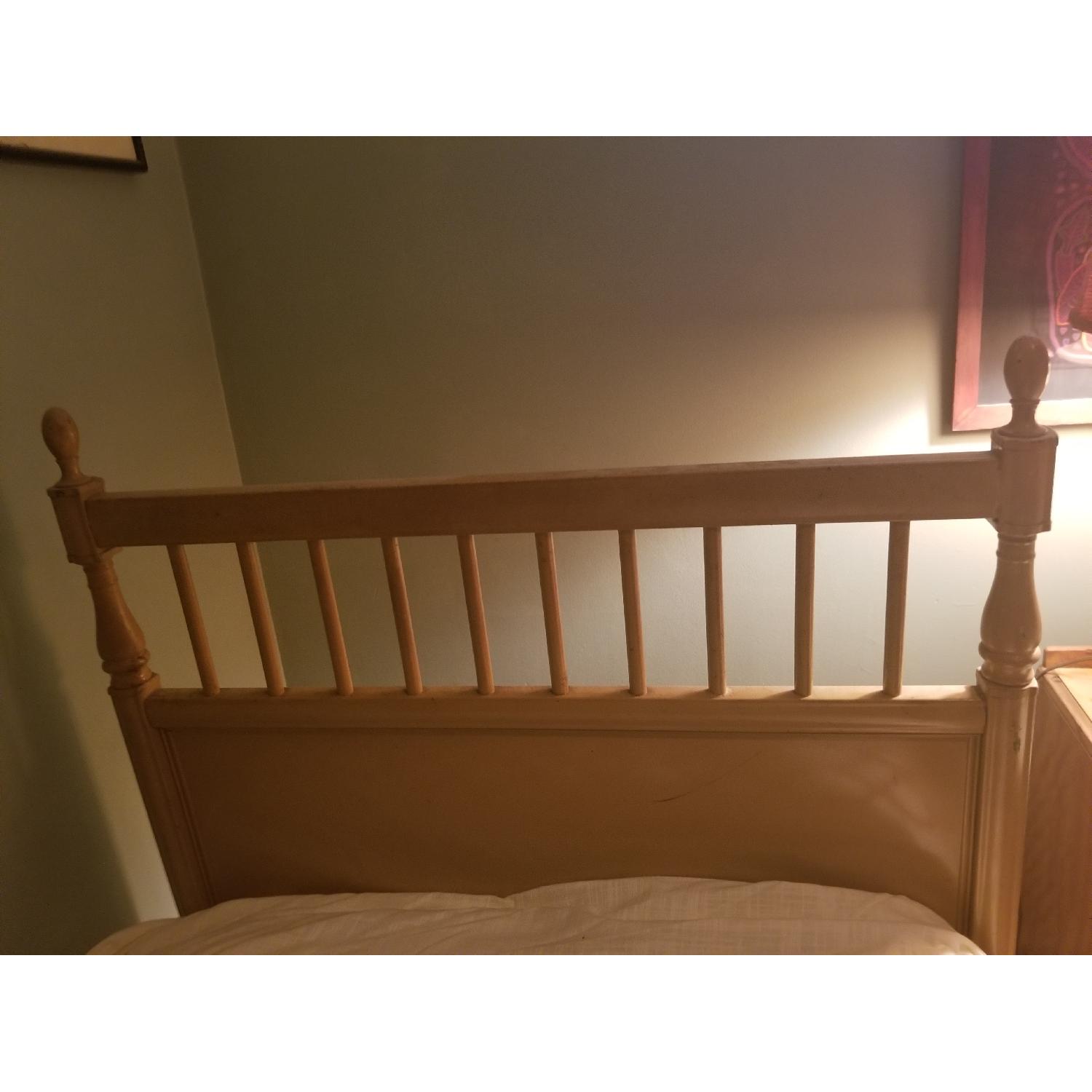 Antique French Style Twin DayBed w/ Trundle - image-2